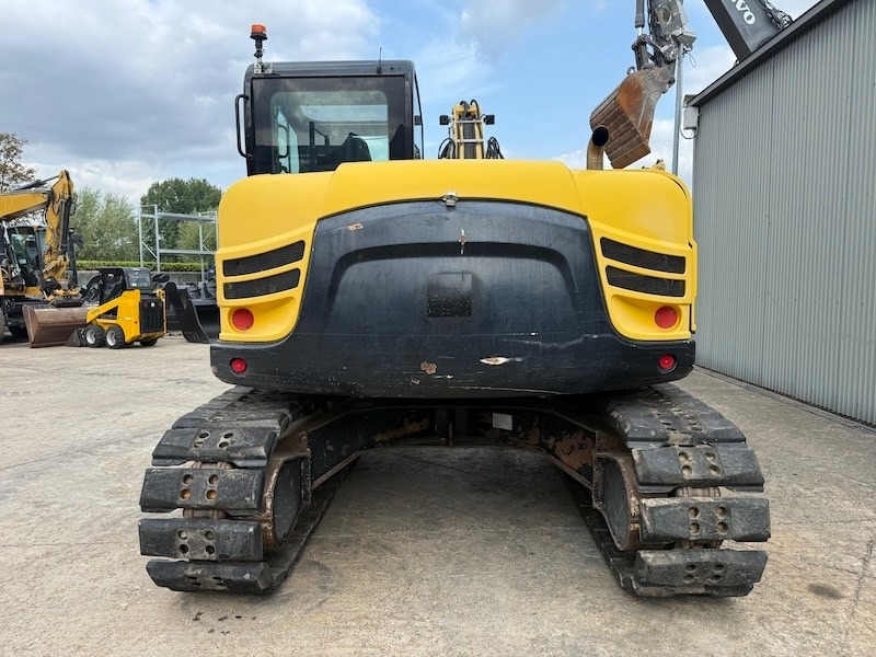 Yanmar TC125 - Vikšrinis ekskavatorius: foto 3 Yanmar TC125 - Vikšrinis ekskavatorius: foto 3