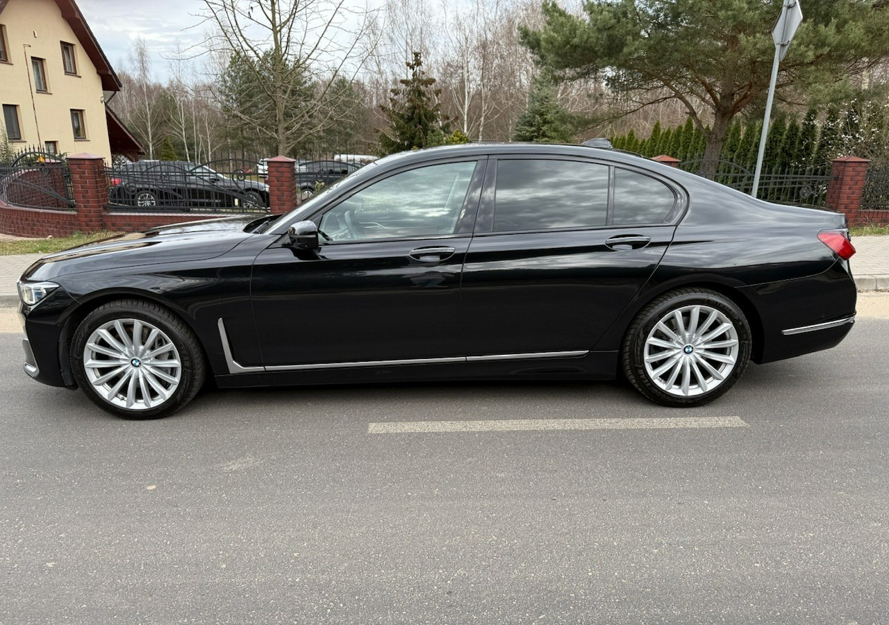 BMW SERIA 7 II (G11/G12) BMW SERIA 7 740d Xdrive 340KM Luxury+Exclusive Masaże Adaptiv Oś Lasery 2022 FV2 - Sedanas: foto 5 BMW SERIA 7 II (G11/G12) BMW SERIA 7 740d Xdrive 340KM Luxury+Exclusive Masaże Adaptiv Oś Lasery 2022 FV2 - Sedanas: foto 5