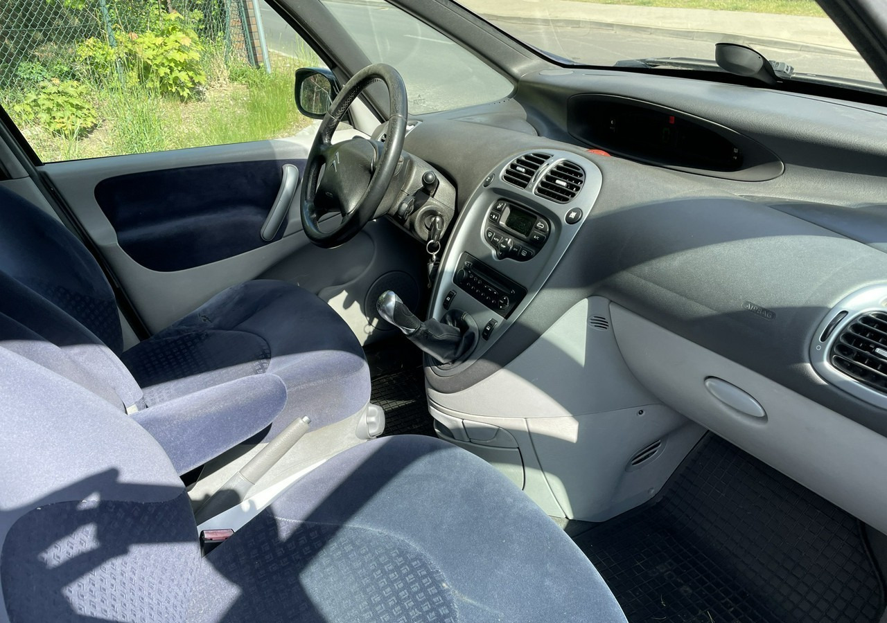 Citroen Xsara Picasso Citroen Xsara Picasso 1.6HDI-110KM Klima tempomat 2006 - Lengvasis automobilis: foto 5 Citroen Xsara Picasso Citroen Xsara Picasso 1.6HDI-110KM Klima tempomat 2006 - Lengvasis automobilis: foto 5