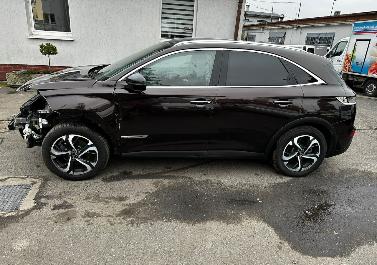 DS DS 7 DS 7 Crossback 1.6THP Automat 180KM Bogate wyposażenie 2019 - Visureigis: foto 5 DS DS 7 DS 7 Crossback 1.6THP Automat 180KM Bogate wyposażenie 2019 - Visureigis: foto 5