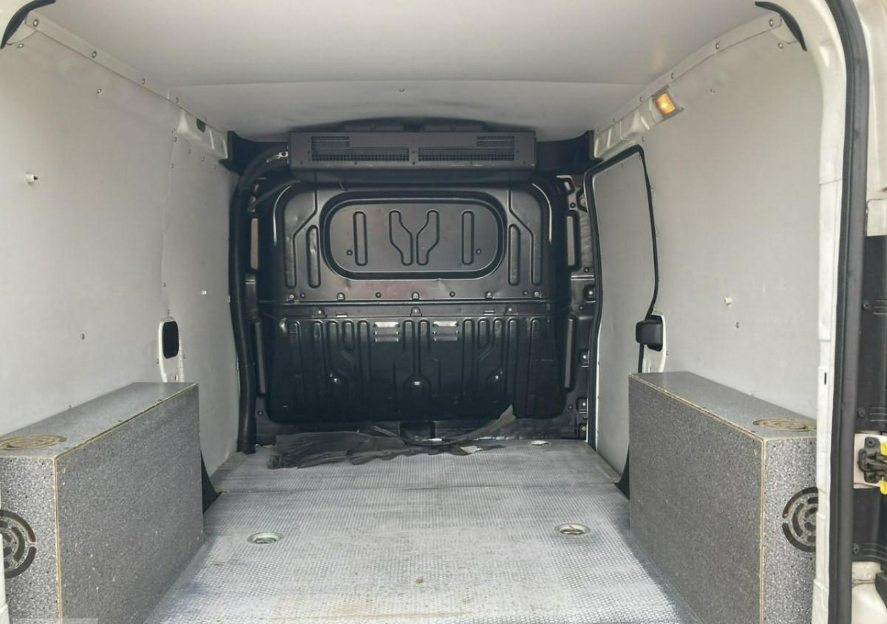 Fiat Doblo Fiat Doblo 1,6 jtd ECO Flex chłodnia do leków 2017 - Furgonas šaldytuvas: foto 4 Fiat Doblo Fiat Doblo 1,6 jtd ECO Flex chłodnia do leków 2017 - Furgonas šaldytuvas: foto 4