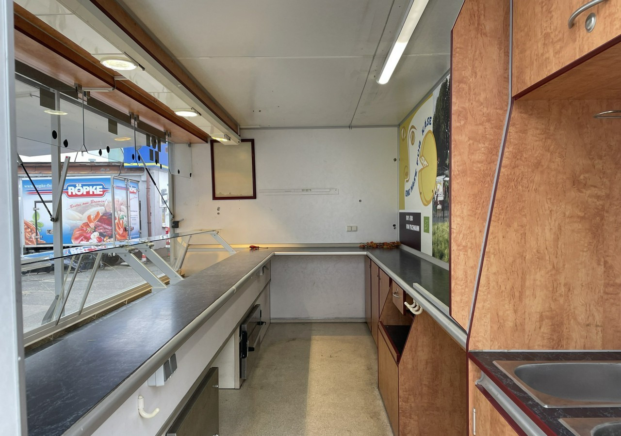 Fiat Ducato Autosklep przyczepa Gastronomiczny Food Truck Foodtruck sklep Borco - Prekybinė priekaba: foto 4 Fiat Ducato Autosklep przyczepa Gastronomiczny Food Truck Foodtruck sklep Borco - Prekybinė priekaba: foto 4