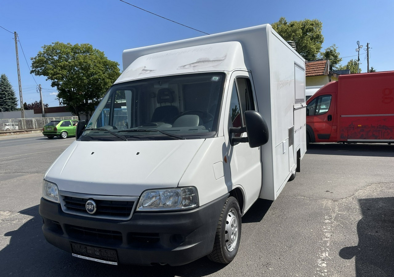 Fiat Ducato Ducato Autosklep wędlin Gastronomiczny Food Truck Foodtruck Sklep 20 - Autoparduotuvė: foto 3 Fiat Ducato Ducato Autosklep wędlin Gastronomiczny Food Truck Foodtruck Sklep 20 - Autoparduotuvė: foto 3
