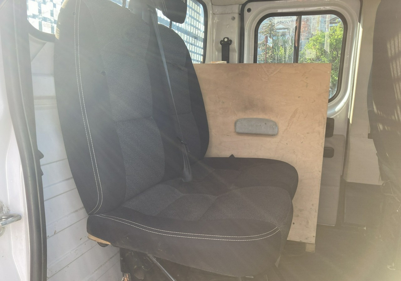 Bortinis automobilis, Komercinis automobilis su dviguba kabina Fiat Ducato Ducato Max 2.3JTD-150KM Dokka Doka Brygadówka skrzynia Klima 2017: foto 13