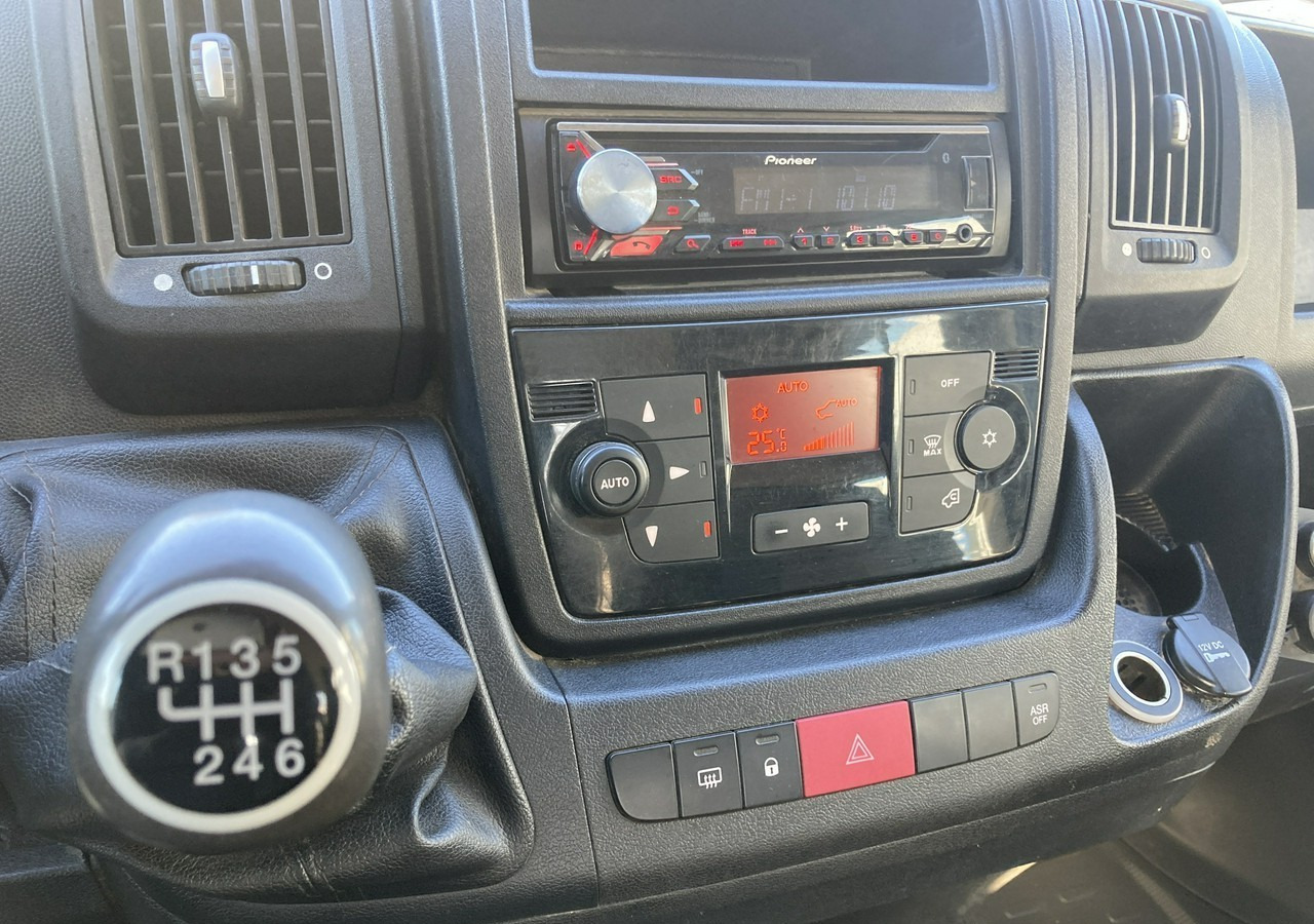 Bortinis automobilis, Komercinis automobilis su dviguba kabina Fiat Ducato Ducato Max 2.3JTD-150KM Dokka Doka Brygadówka skrzynia Klima 2017: foto 8