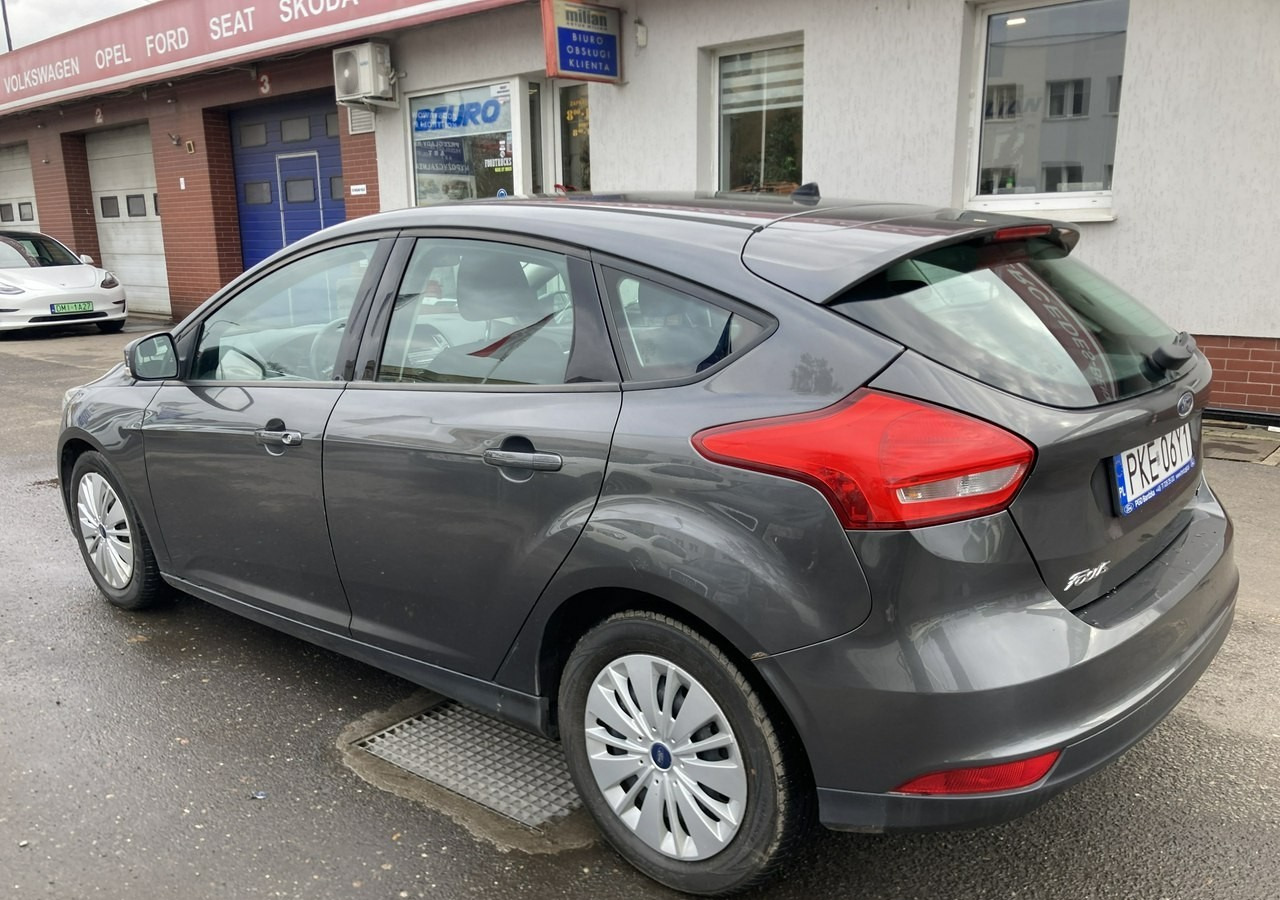 Ford Focus III Focus 1.0 EcoBoost Klima Salon PL 2015 - Hečbekas: foto 3 Ford Focus III Focus 1.0 EcoBoost Klima Salon PL 2015 - Hečbekas: foto 3