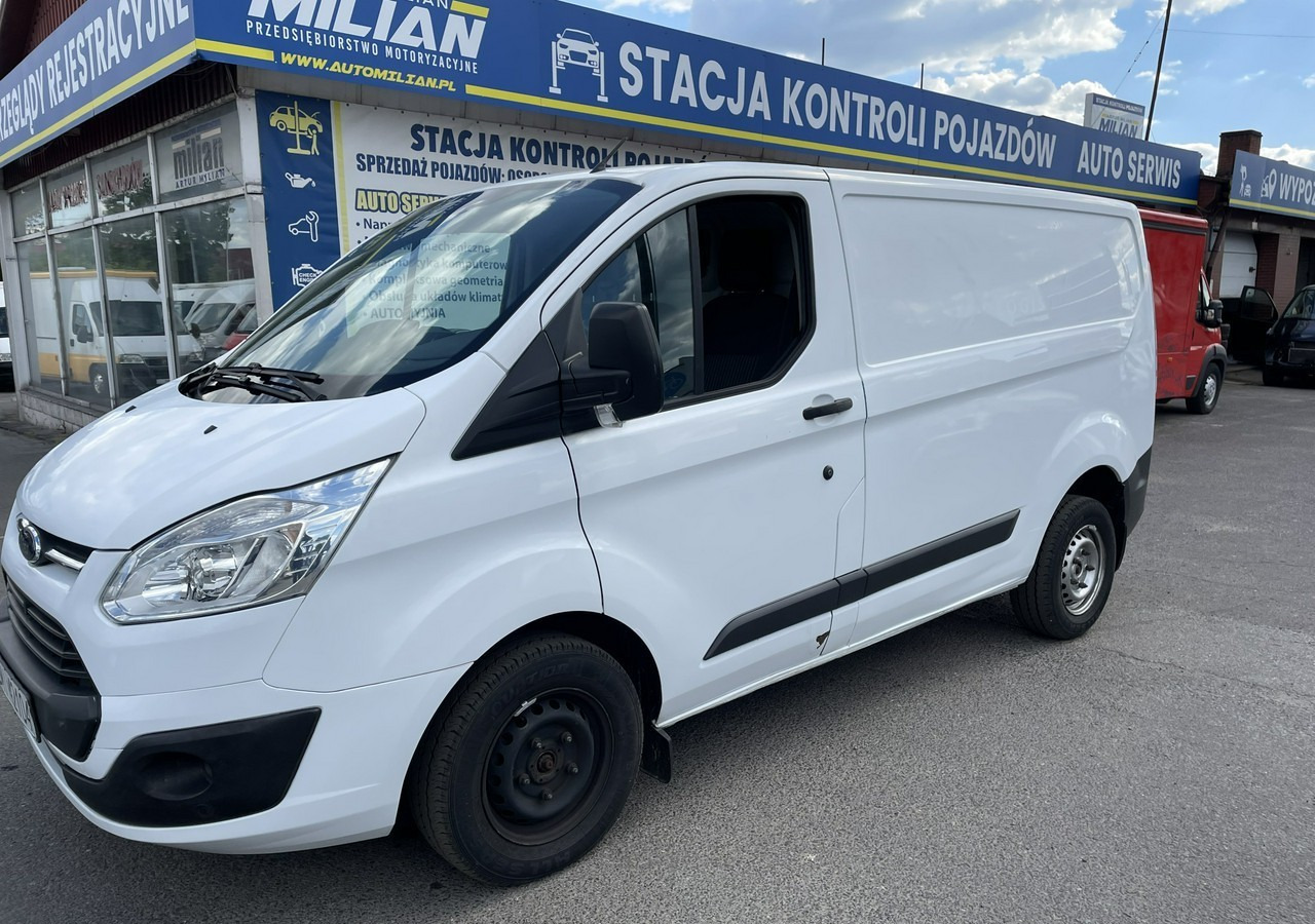 Ford Transit Transit Custom Transit Custom 2.0 Klima 153tkm Model 2018 - Krovininis mikroautobusas: foto 3 Ford Transit Transit Custom Transit Custom 2.0 Klima 153tkm Model 2018 - Krovininis mikroautobusas: foto 3