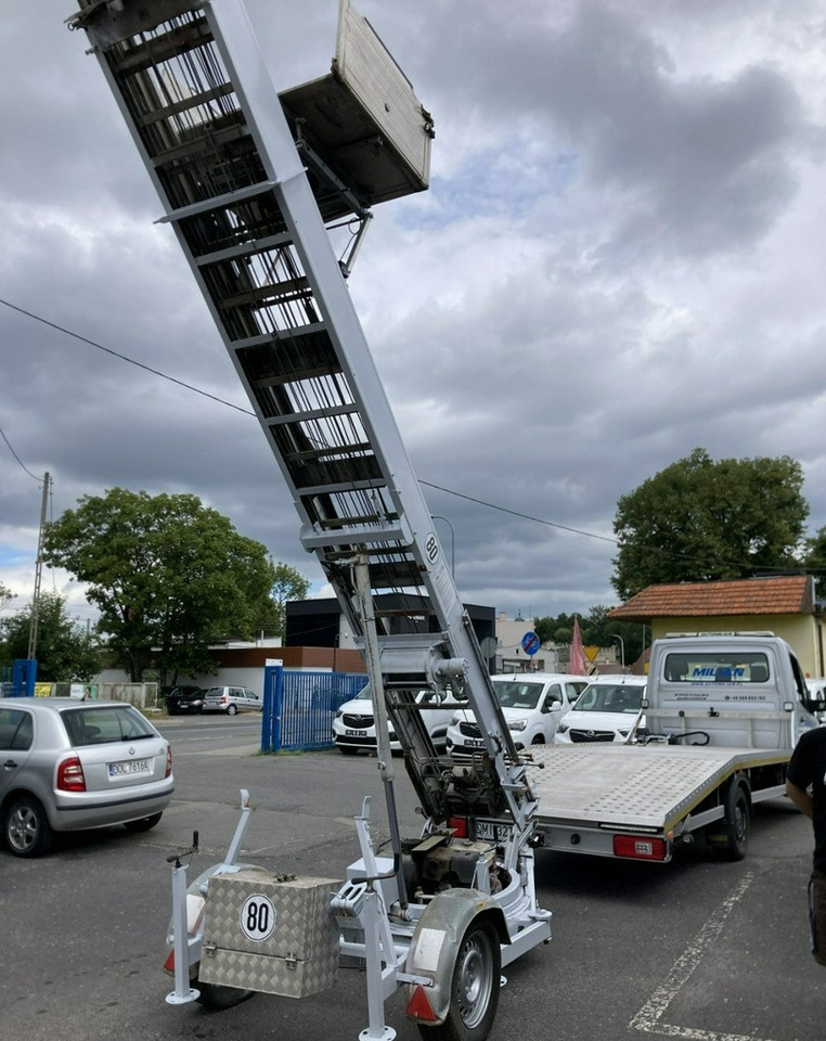 Inna Inny Drabina dekarska winda budowlana zwyżka podnośnik koszowy HD20 Boeck - Kėlimo platforma: foto 5 Inna Inny Drabina dekarska winda budowlana zwyżka podnośnik koszowy HD20 Boeck - Kėlimo platforma: foto 5