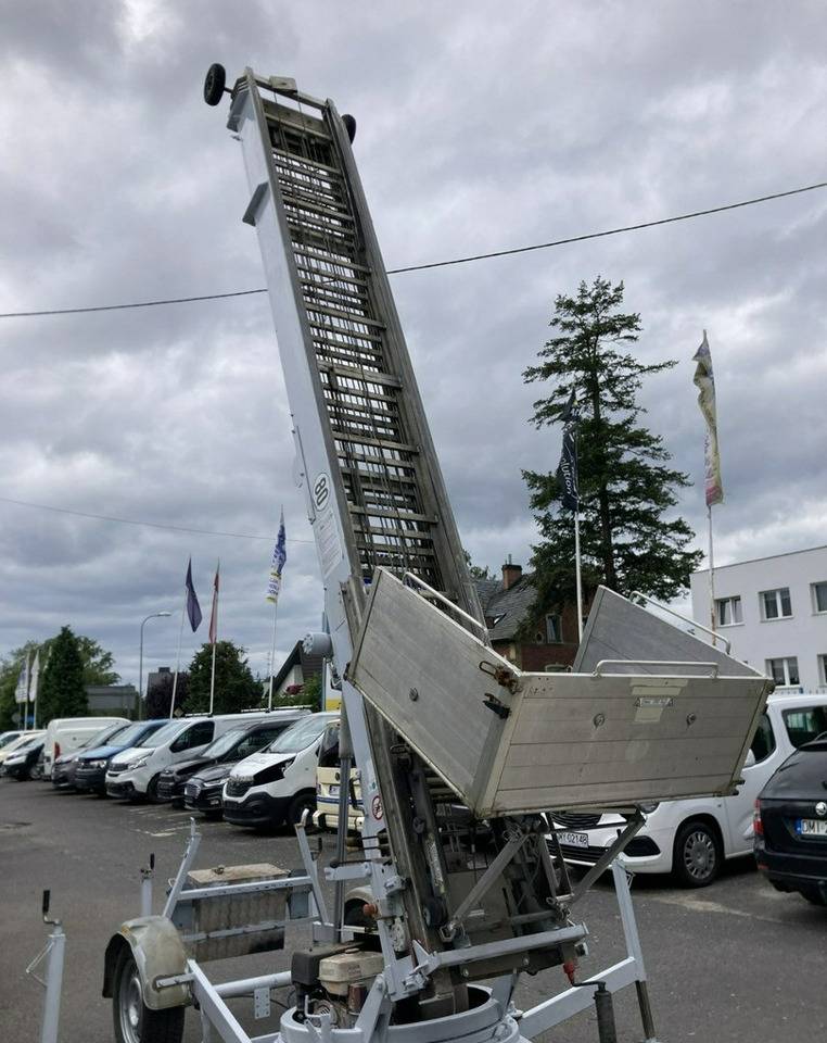 Inna Inny Drabina dekarska winda budowlana zwyżka podnośnik koszowy HD20 Boeck - Kėlimo platforma: foto 2 Inna Inny Drabina dekarska winda budowlana zwyżka podnośnik koszowy HD20 Boeck - Kėlimo platforma: foto 2