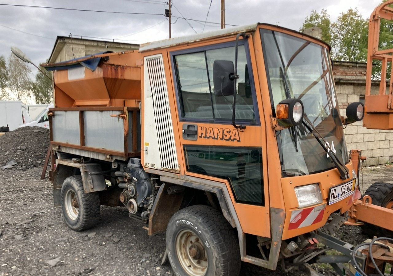 Inna Inny Hansa 4X4 pług posypywarka wywrotka - Sniego valymo mašina: foto 1 Inna Inny Hansa 4X4 pług posypywarka wywrotka - Sniego valymo mašina: foto 1
