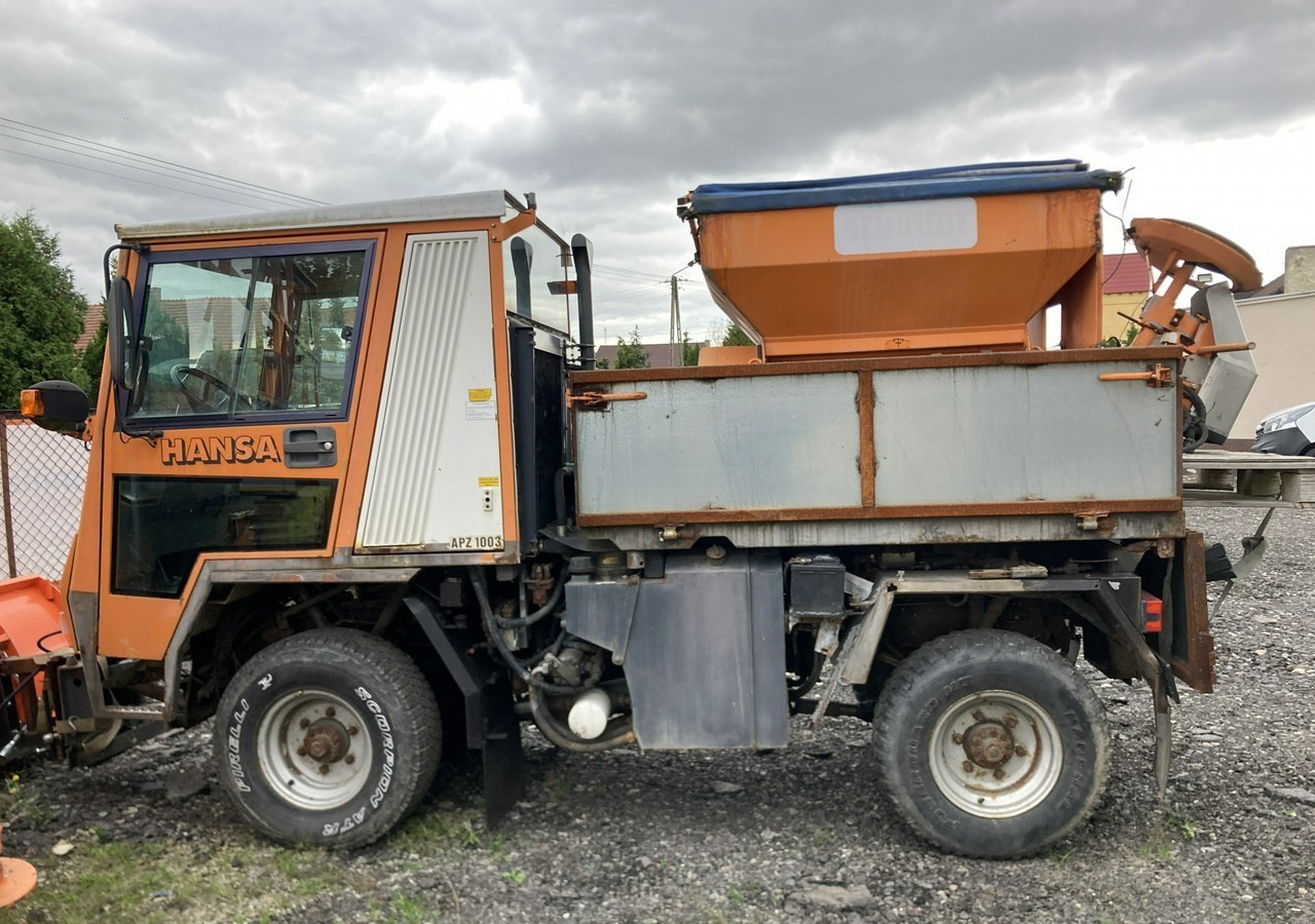 Inna Inny Hansa 4X4 pług posypywarka wywrotka - Sniego valymo mašina: foto 5 Inna Inny Hansa 4X4 pług posypywarka wywrotka - Sniego valymo mašina: foto 5