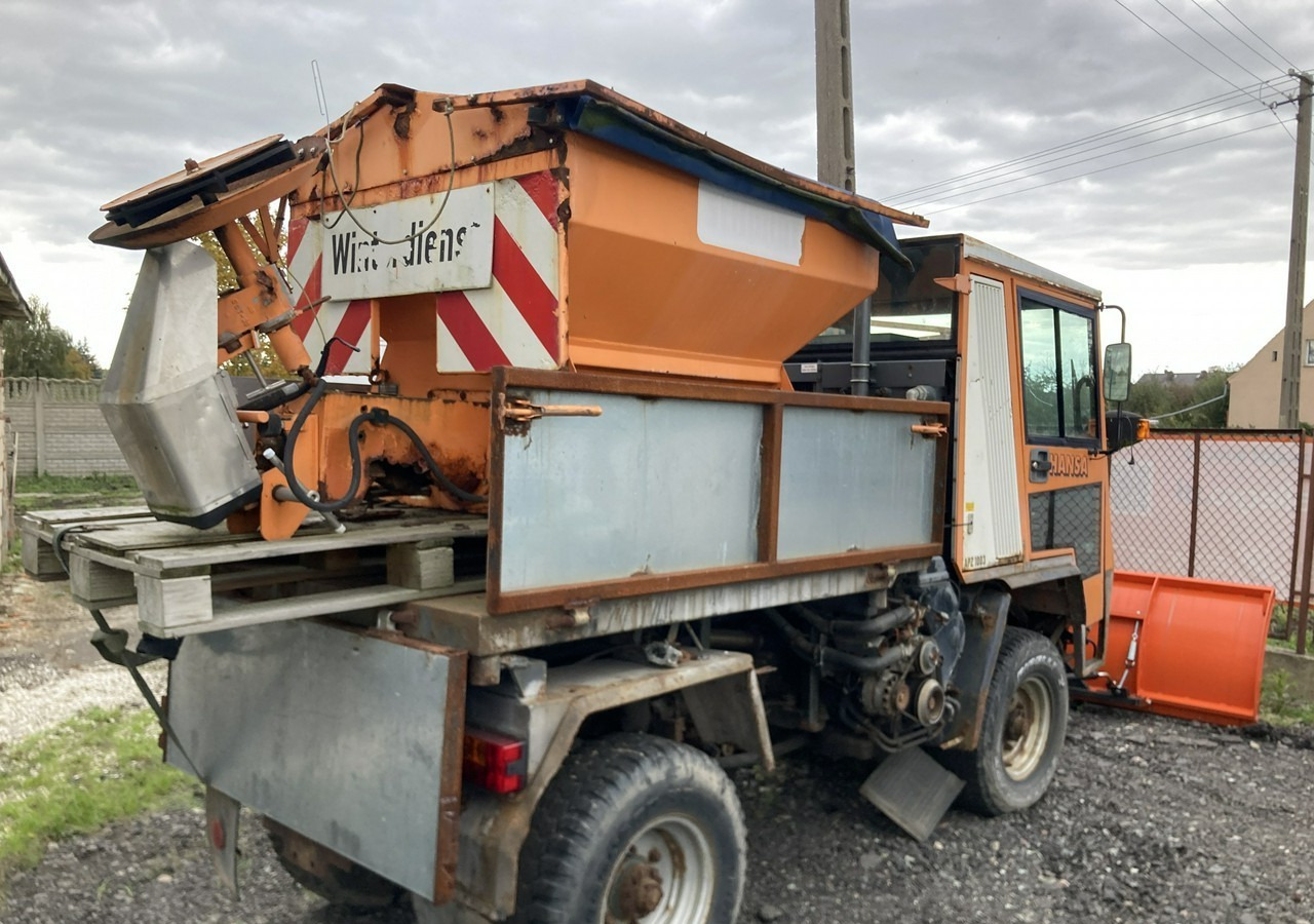 Inna Inny Hansa 4X4 pług posypywarka wywrotka - Sniego valymo mašina: foto 2 Inna Inny Hansa 4X4 pług posypywarka wywrotka - Sniego valymo mašina: foto 2