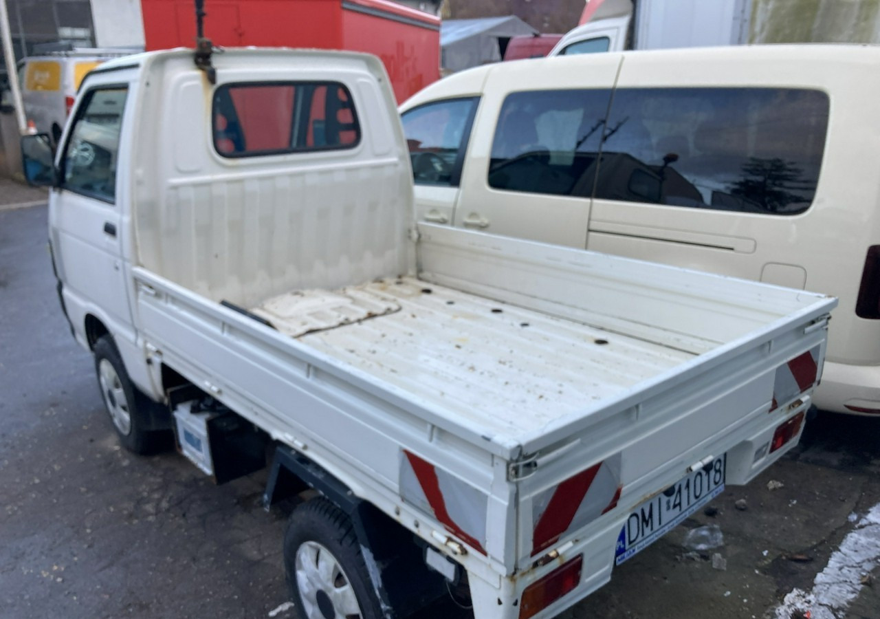 Inna Inny PFAU Piaggio Porter 4X4 Skrzynia odśnieżarka Pług 5655km 2012 - Bortinis automobilis: foto 3 Inna Inny PFAU Piaggio Porter 4X4 Skrzynia odśnieżarka Pług 5655km 2012 - Bortinis automobilis: foto 3