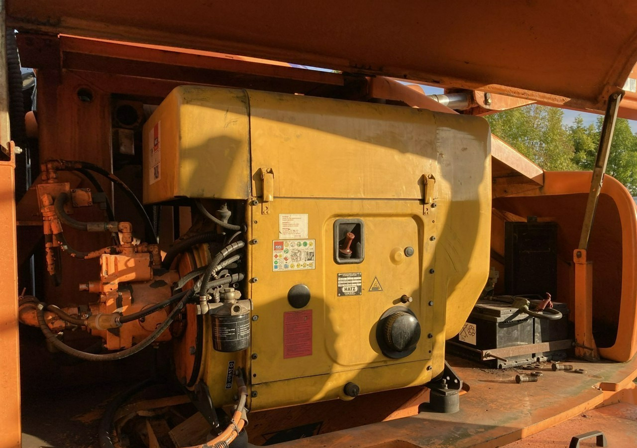 Teleskopinis keltuvas Inna Inny Podnośnik koszowy Haulotte H23 zwyżka 4x4 12082 mg 23 metrów: foto 13 Teleskopinis keltuvas Inna Inny Podnośnik koszowy Haulotte H23 zwyżka 4x4 12082 mg 23 metrów: foto 13