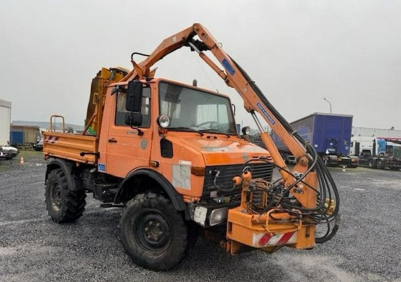 Inna Inny Unimog 4X4 Kosiarka bijakowa teleskopowa posypywarka pług odśnieżark - Platforminis/ Bortinis sunkvežimis, Komunalinė/ Specializuota technika: foto 1 Inna Inny Unimog 4X4 Kosiarka bijakowa teleskopowa posypywarka pług odśnieżark - Platforminis/ Bortinis sunkvežimis, Komunalinė/ Specializuota technika: foto 1