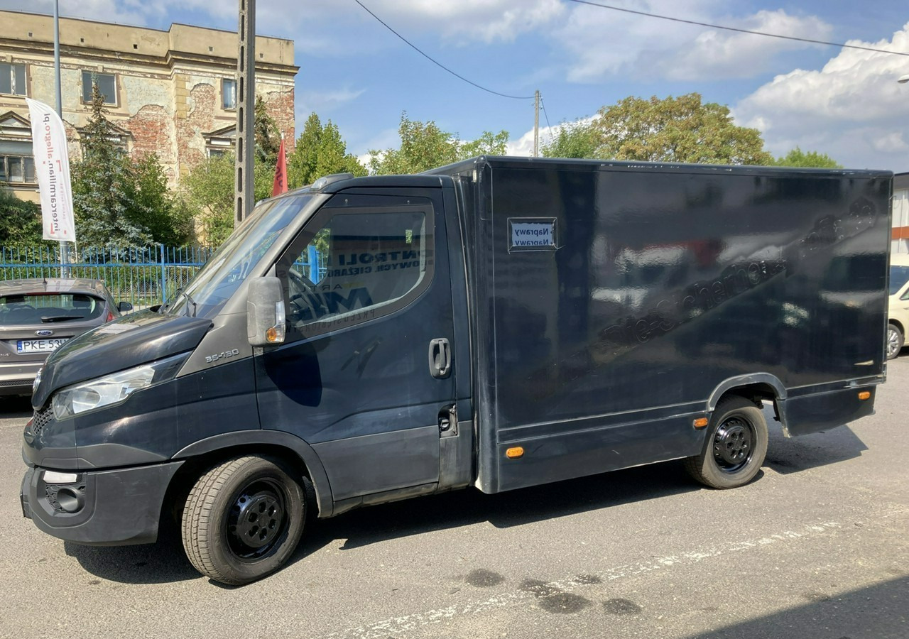 Iveco Daily Iveco 35-130 Bankowóz Kuloodporny Opanceżony pancerny 2015 - Inkasatorius: foto 4 Iveco Daily Iveco 35-130 Bankowóz Kuloodporny Opanceżony pancerny 2015 - Inkasatorius: foto 4