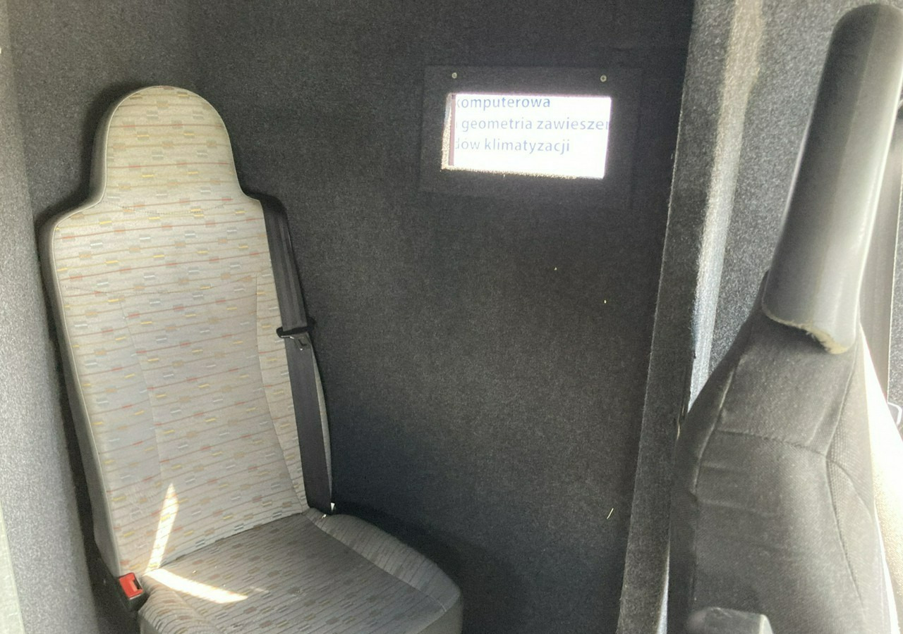 Iveco Daily Iveco 35-130 Bankowóz Kuloodporny Opanceżony pancerny 2015 - Inkasatorius: foto 5 Iveco Daily Iveco 35-130 Bankowóz Kuloodporny Opanceżony pancerny 2015 - Inkasatorius: foto 5