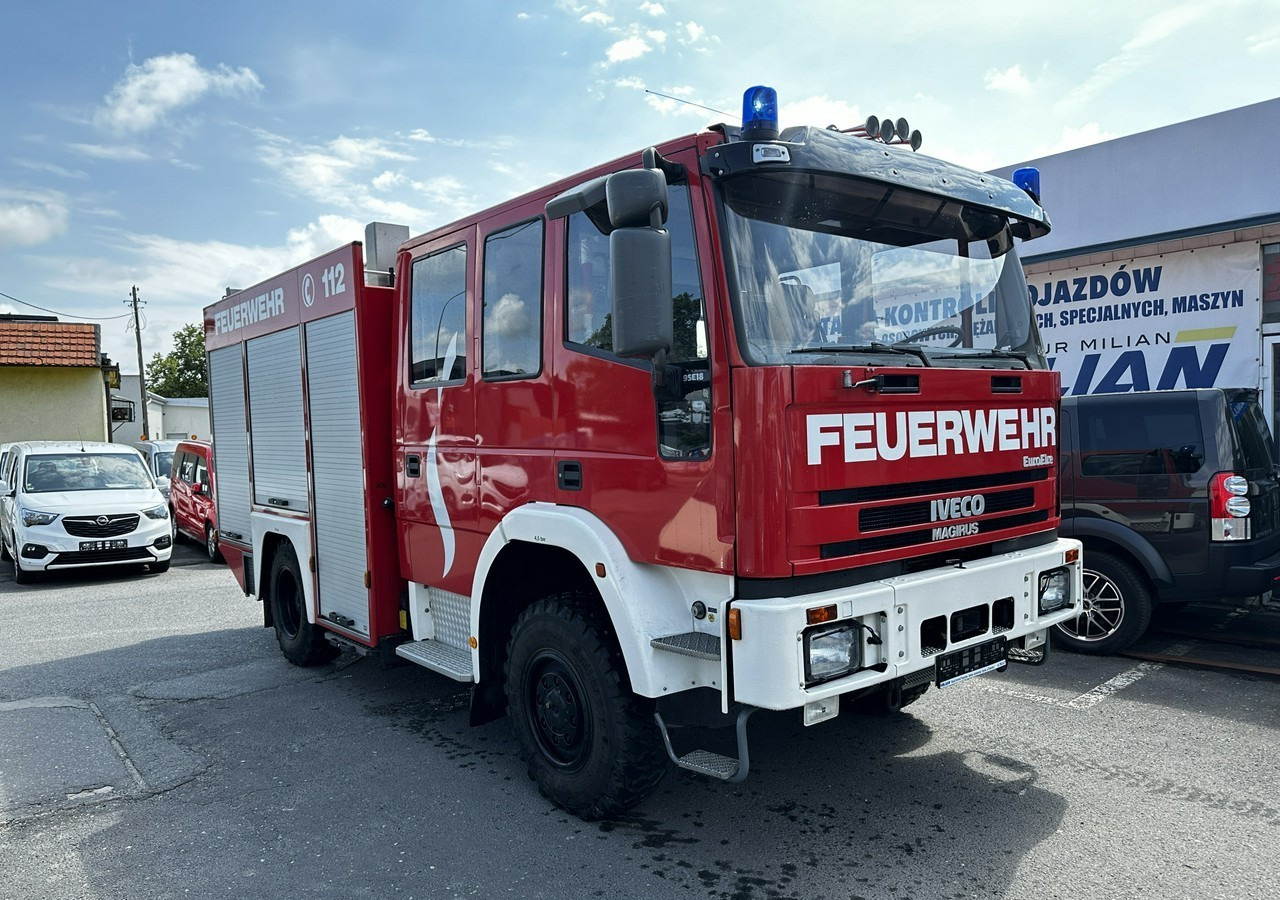 Iveco Inny Iveco Iveco Magirus FF95E Straż Pożarna Gaśnicza 4X4 Metz 96 jak Nowa - Gaisrinė mašina: foto 2 Iveco Inny Iveco Iveco Magirus FF95E Straż Pożarna Gaśnicza 4X4 Metz 96 jak Nowa - Gaisrinė mašina: foto 2