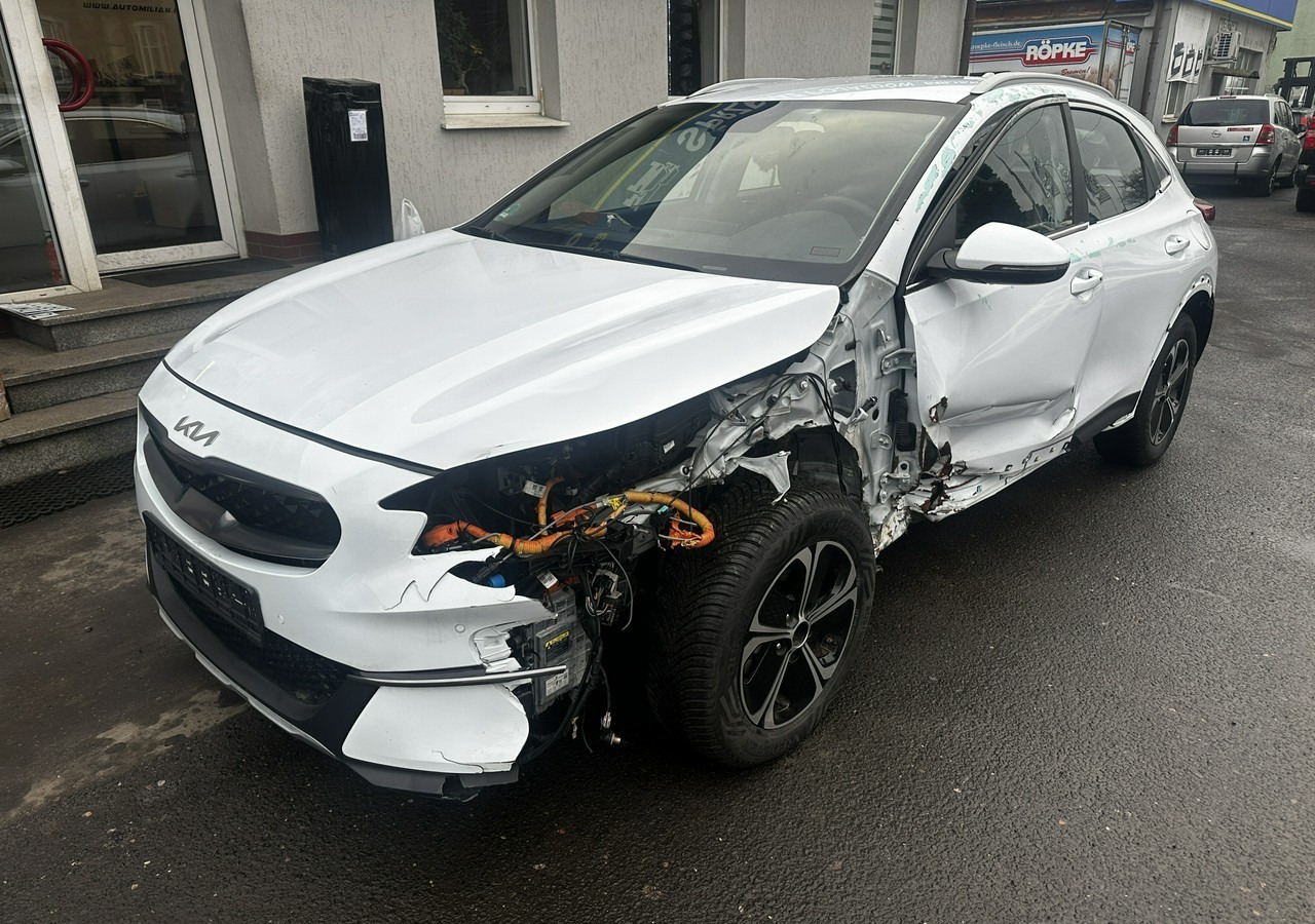 Kia Xceed 1.6 GDI Hybryda Plug-in 50 km na prądzie 2022 - Hečbekas: foto 4 Kia Xceed 1.6 GDI Hybryda Plug-in 50 km na prądzie 2022 - Hečbekas: foto 4