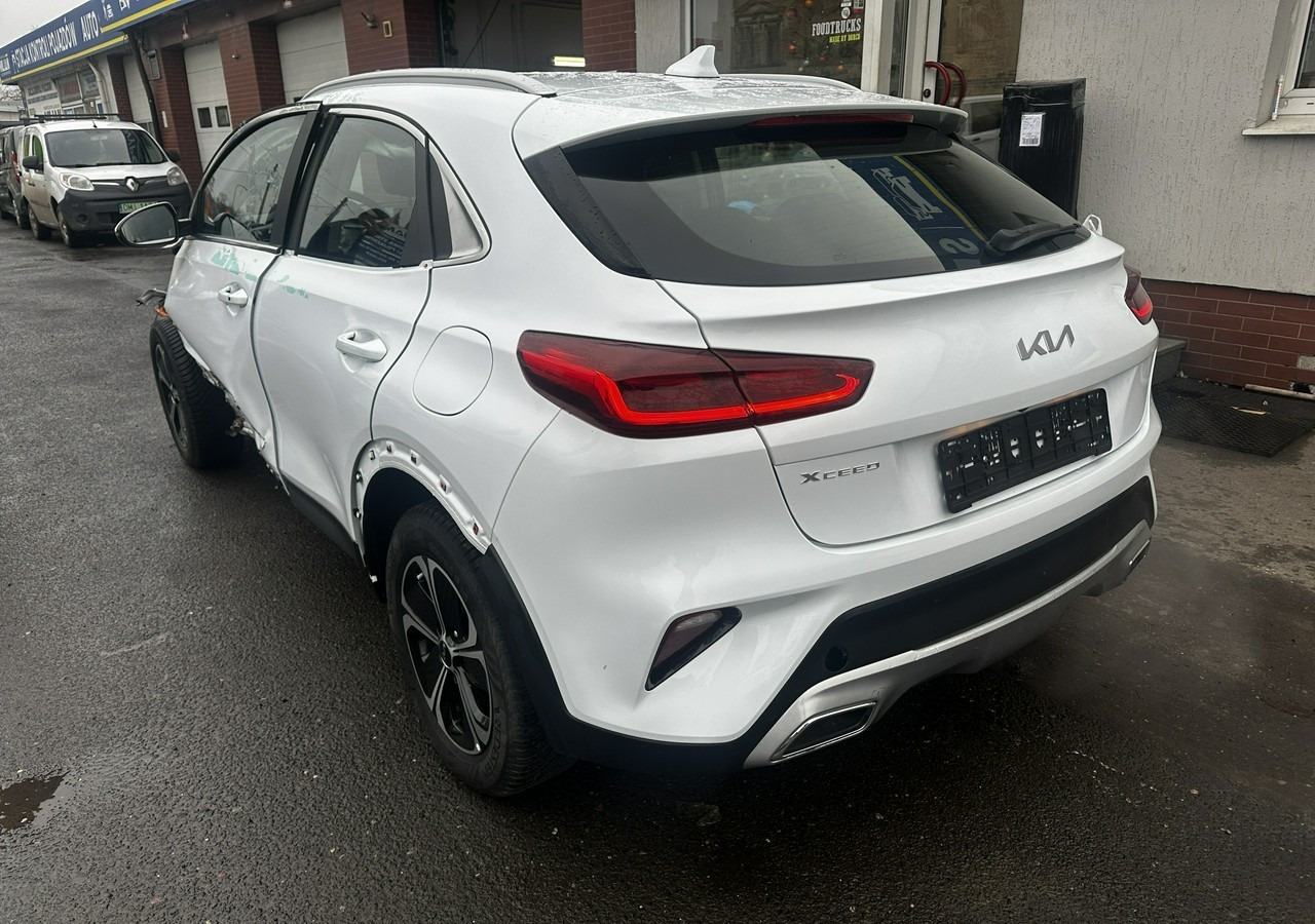 Kia Xceed 1.6 GDI Hybryda Plug-in 50 km na prądzie 2022 - Lengvasis automobilis: foto 3 Kia Xceed 1.6 GDI Hybryda Plug-in 50 km na prądzie 2022 - Lengvasis automobilis: foto 3