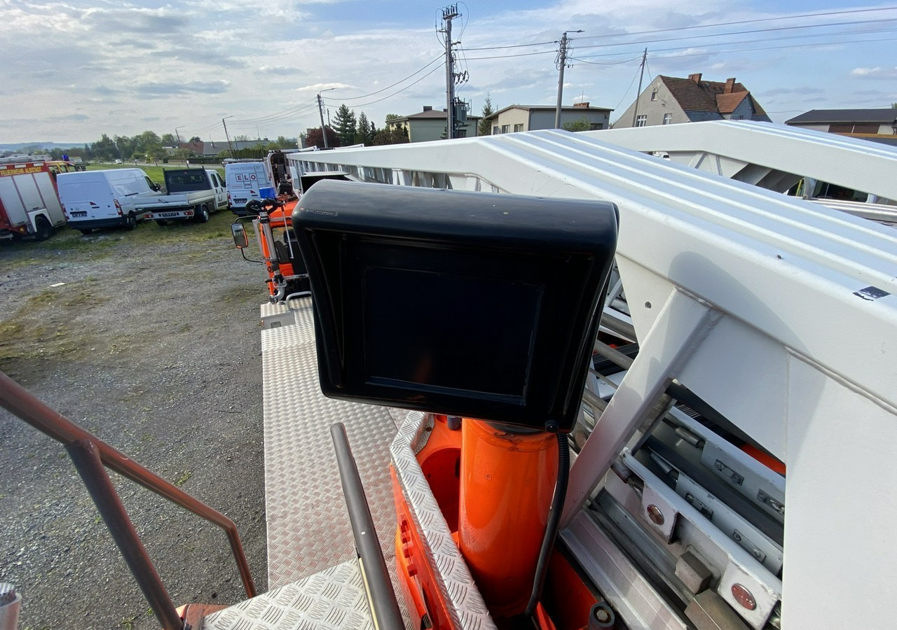 MAN Inny MAN MAN 15,264 Straż pożarna drabina Strażacka zwyżka 30metrów 1999 lizingą MAN Inny MAN MAN 15,264 Straż pożarna drabina Strażacka zwyżka 30metrów 1999: foto 8