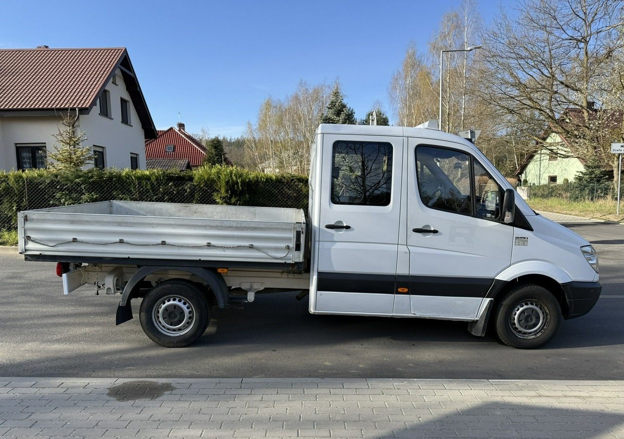 Bortinis automobilis, Komercinis automobilis su dviguba kabina Mercedes-Benz Sprinter Sprinter 315 CDI dokka doka Brygadówka skrzynia 2007: foto 10