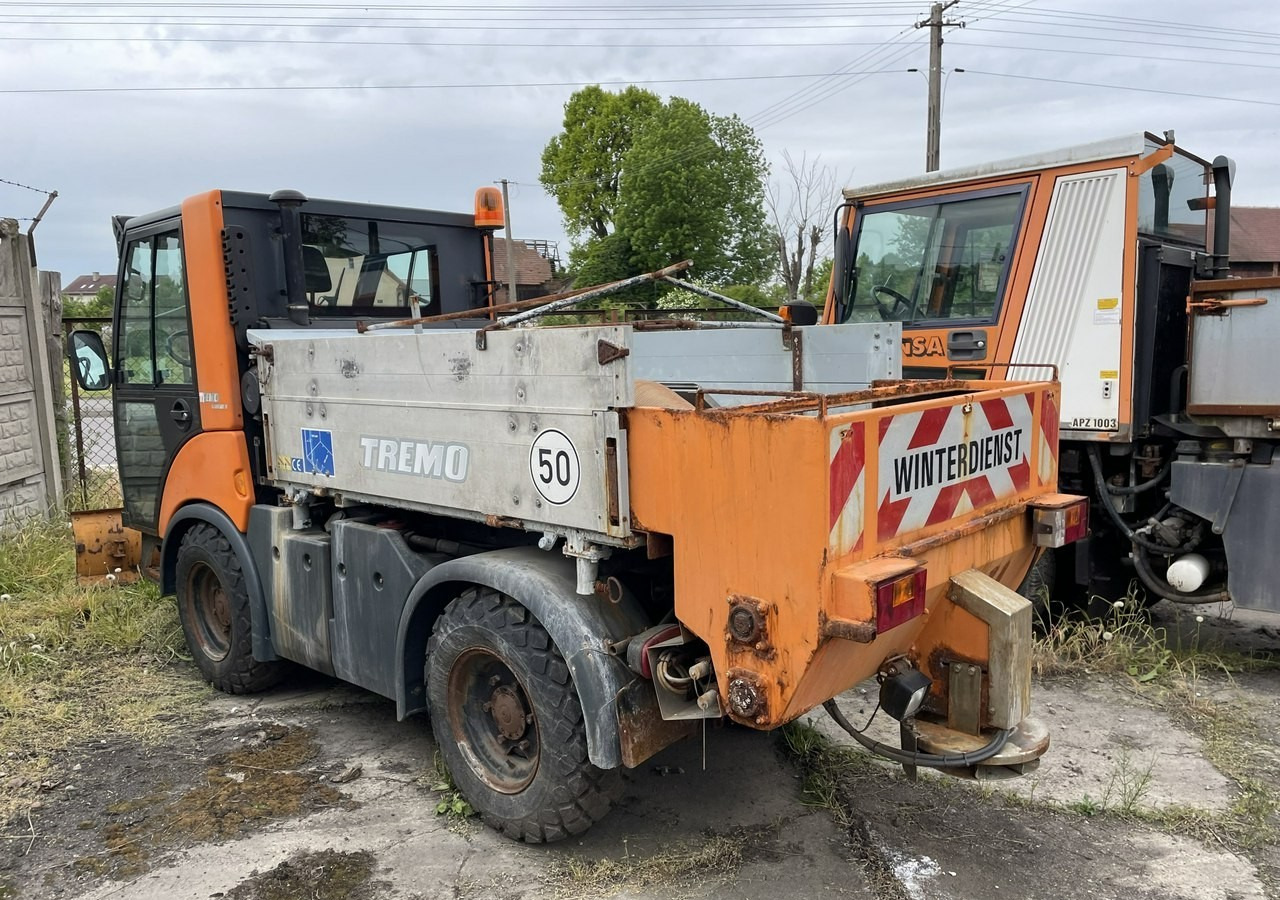 Multicar Inny Multicar Multicar 4X4 TREMO X56 Wywrotka odśnieżarka posypywarka odkurzacz - Savivartis sunkvežimis: foto 2 Multicar Inny Multicar Multicar 4X4 TREMO X56 Wywrotka odśnieżarka posypywarka odkurzacz - Savivartis sunkvežimis: foto 2