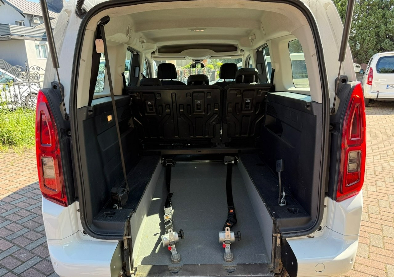 Opel Combo IV Combo Life Combo Life Maxi Niepełnosprawnych inwalida rampa PFRON Model - Lengvasis automobilis: foto 2 Opel Combo IV Combo Life Combo Life Maxi Niepełnosprawnych inwalida rampa PFRON Model - Lengvasis automobilis: foto 2