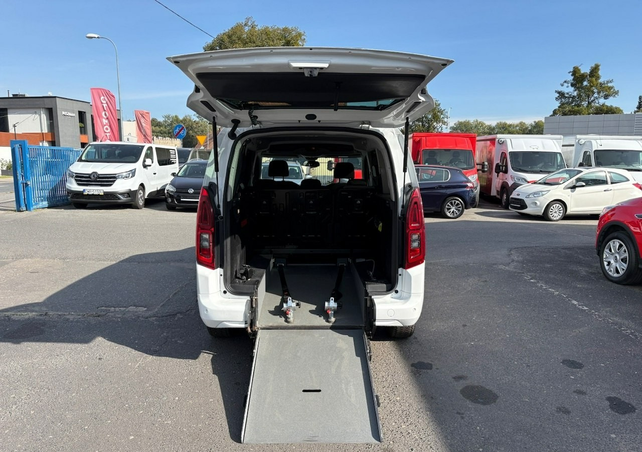 Opel Combo IV Combo Life Opel ComboLife Niepełnosprawnych inwalida rampa Bogate wy - Universalas: foto 3 Opel Combo IV Combo Life Opel ComboLife Niepełnosprawnych inwalida rampa Bogate wy - Universalas: foto 3
