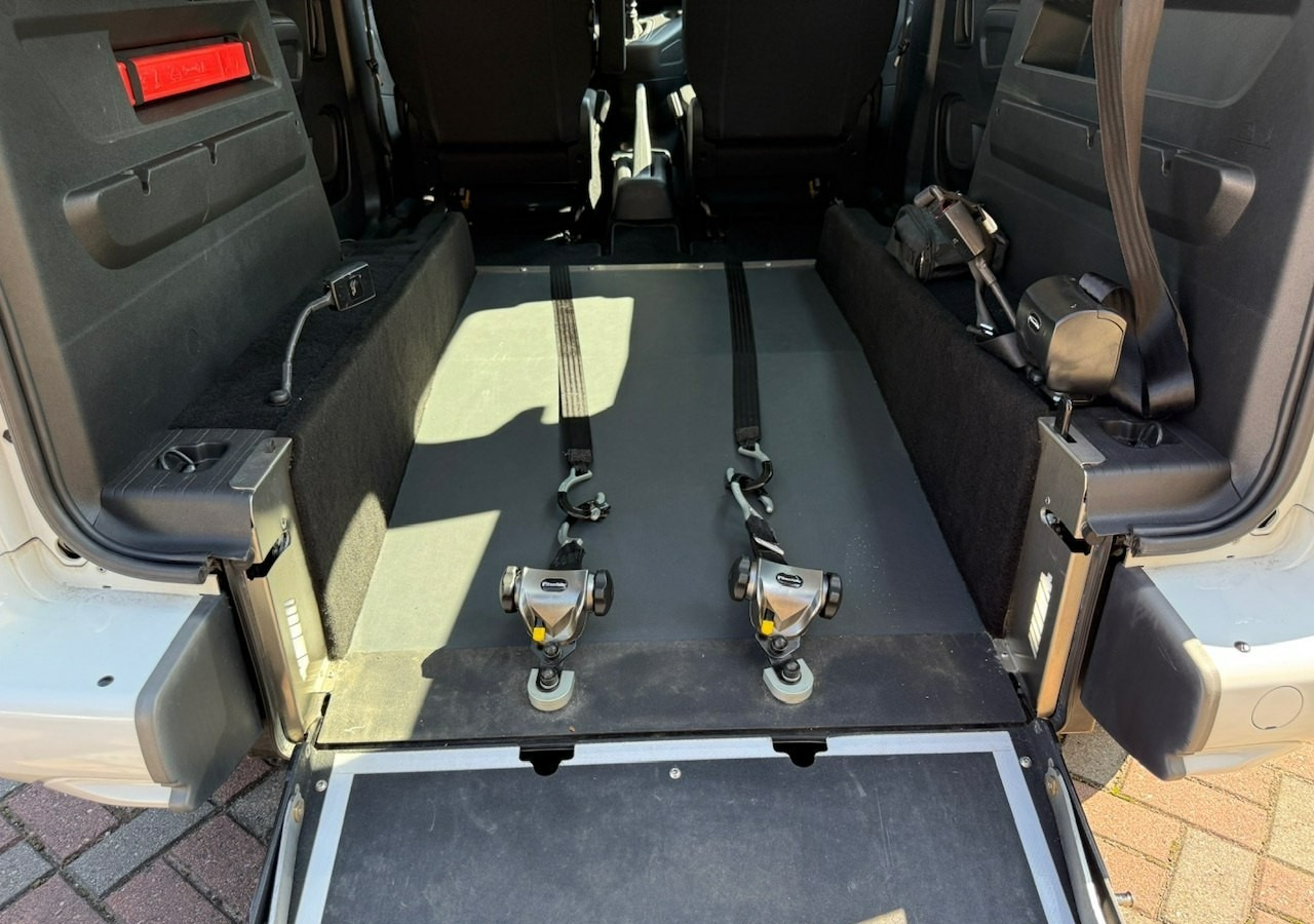 Opel Combo IV Opel Combo Life Niepełnosprawnych inwalida Rampa 32105 km Model 2022 - Lengvasis automobilis: foto 5 Opel Combo IV Opel Combo Life Niepełnosprawnych inwalida Rampa 32105 km Model 2022 - Lengvasis automobilis: foto 5