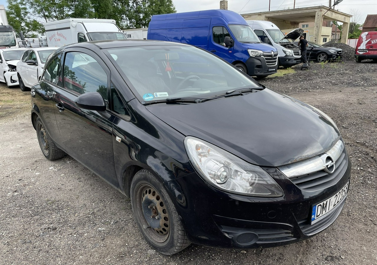 Opel Corsa D Opel Corsa 1,2-16V 80KM Klima 2008 - Hečbekas: foto 1 Opel Corsa D Opel Corsa 1,2-16V 80KM Klima 2008 - Hečbekas: foto 1