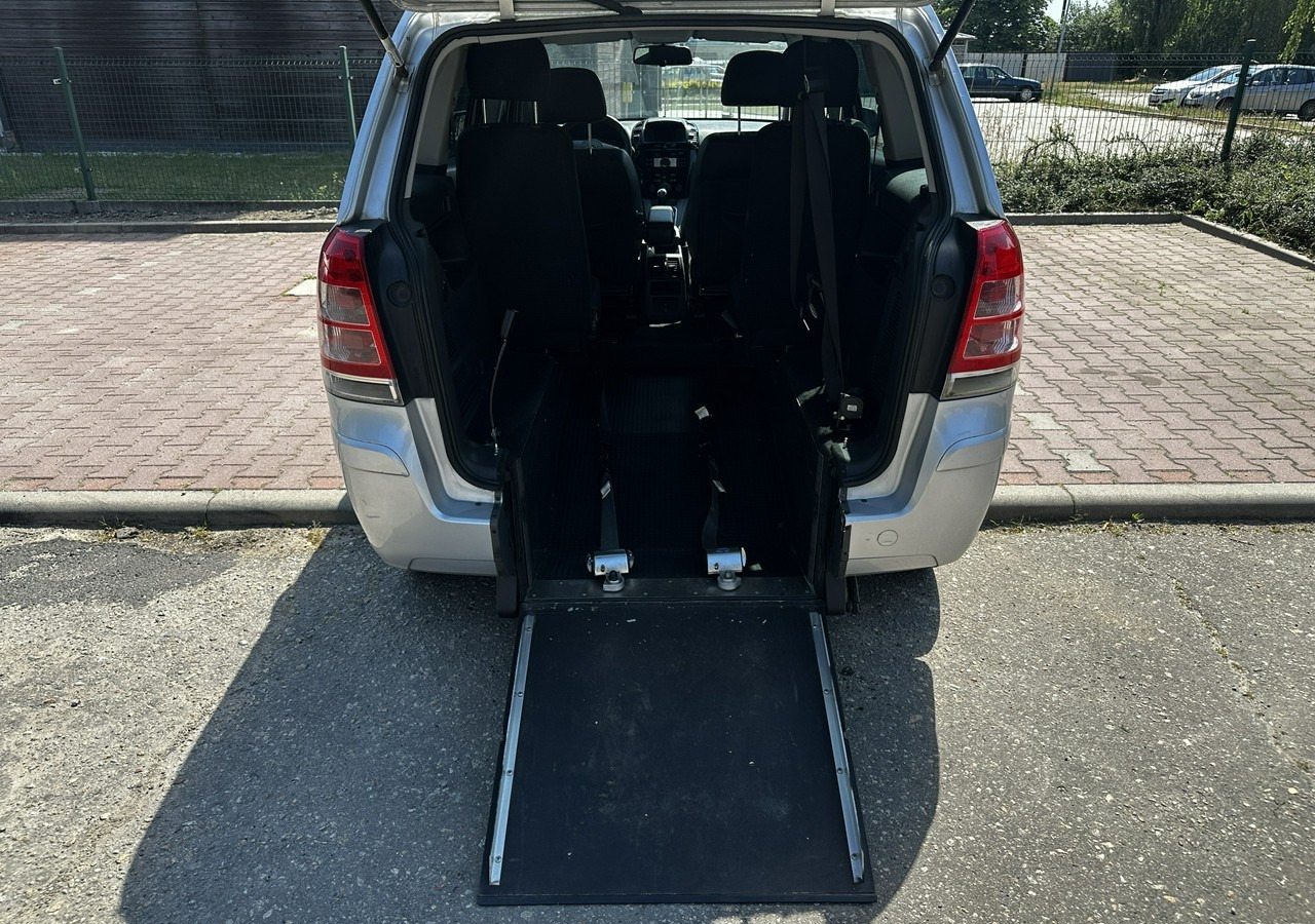 Opel Zafira B Opel Zafira do przewozu osób Niepełnosprawnych inwalida rampa - Lengvasis automobilis: foto 1 Opel Zafira B Opel Zafira do przewozu osób Niepełnosprawnych inwalida rampa - Lengvasis automobilis: foto 1