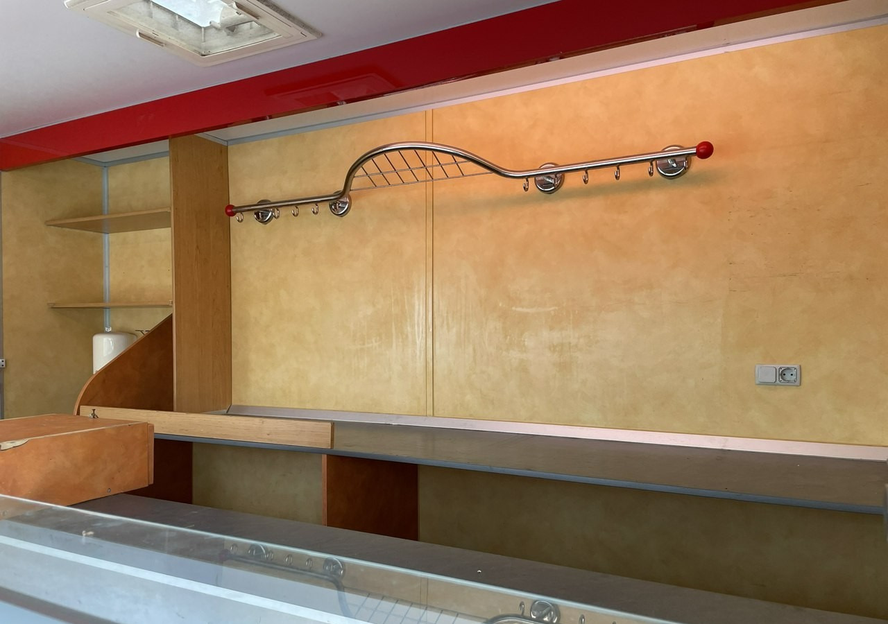 Renault Master Autosklep wędlin Gastronomiczna food truck foodtruck sklep Borco 201 - Autoparduotuvė: foto 5 Renault Master Autosklep wędlin Gastronomiczna food truck foodtruck sklep Borco 201 - Autoparduotuvė: foto 5