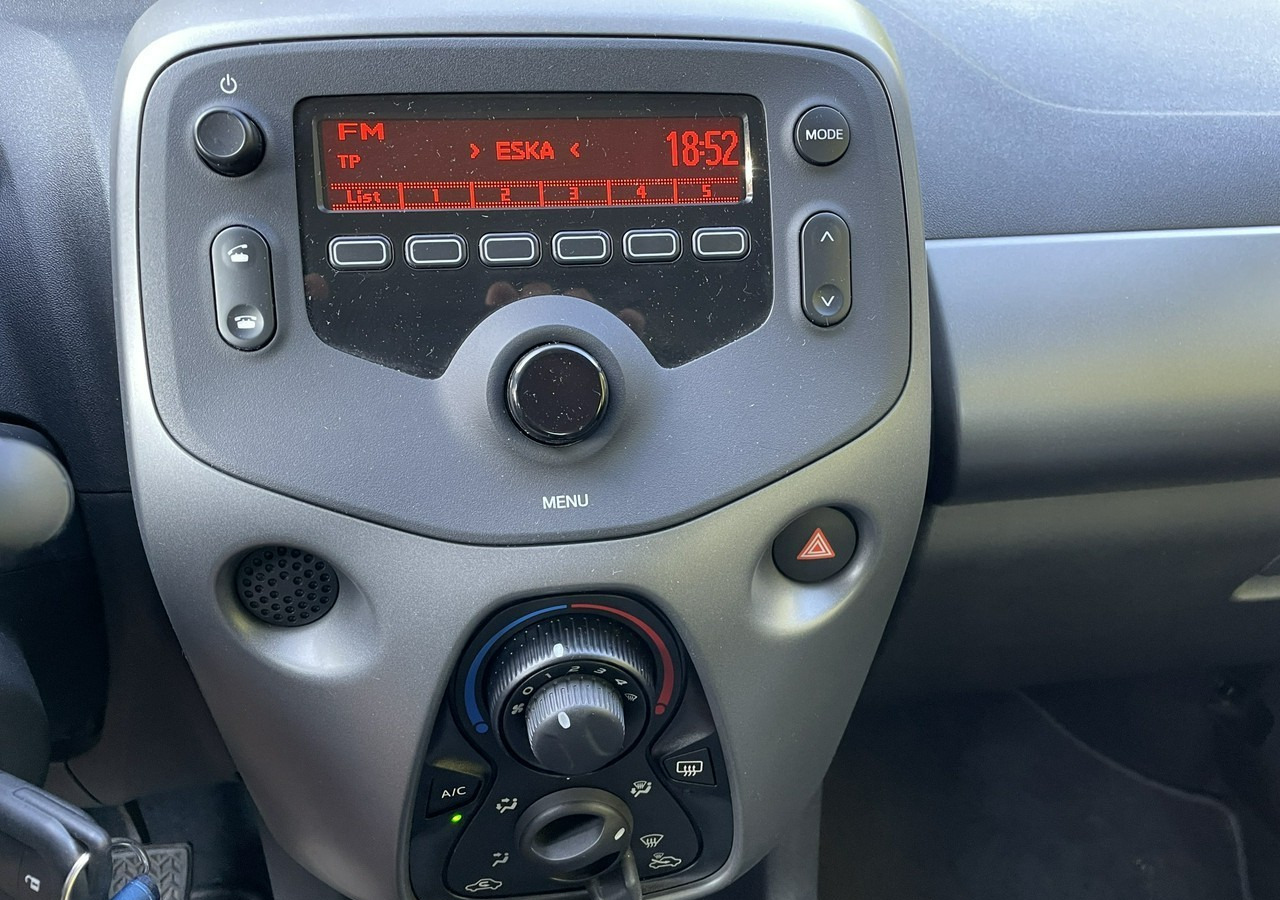 Hečbekas Toyota Aygo II Toyota Aygo 1.0-16V Klima Salon PL 24651km Model 2021: foto 15