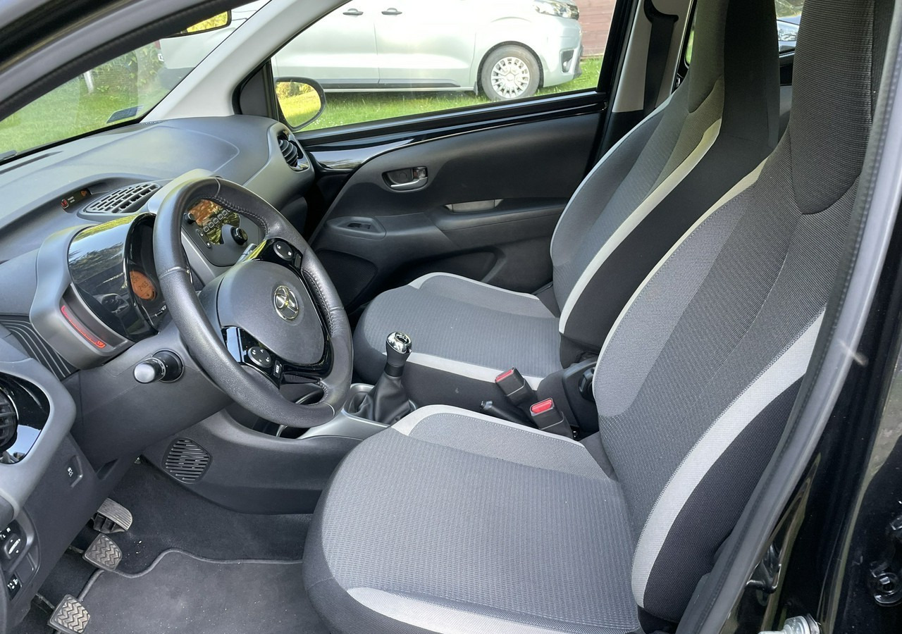 Hečbekas Toyota Aygo II Toyota Aygo 1.0-16V Klima Salon PL 24651km Model 2021: foto 6