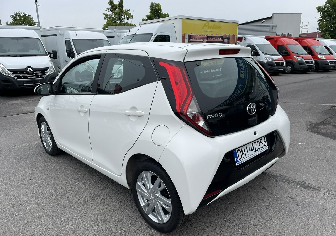 Toyota Aygo II Toyota Aygo 1.0 VVT-i JBL Edition bezyna+LPG Salon PL 2020 - Hečbekas: foto 2 Toyota Aygo II Toyota Aygo 1.0 VVT-i JBL Edition bezyna+LPG Salon PL 2020 - Hečbekas: foto 2