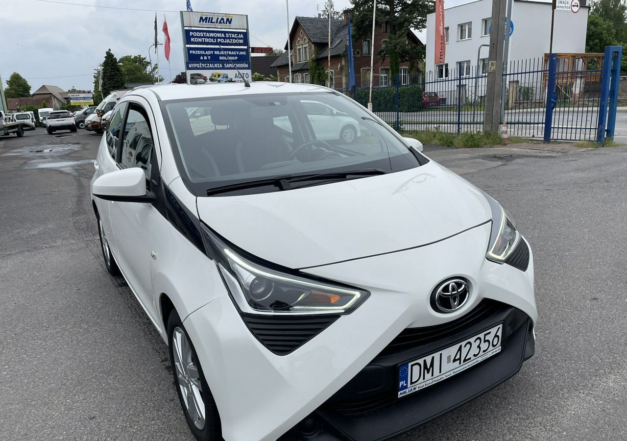 Toyota Aygo II Toyota Aygo 1.0 VVT-i JBL Edition bezyna+LPG Salon PL 2020 - Hečbekas: foto 4 Toyota Aygo II Toyota Aygo 1.0 VVT-i JBL Edition bezyna+LPG Salon PL 2020 - Hečbekas: foto 4