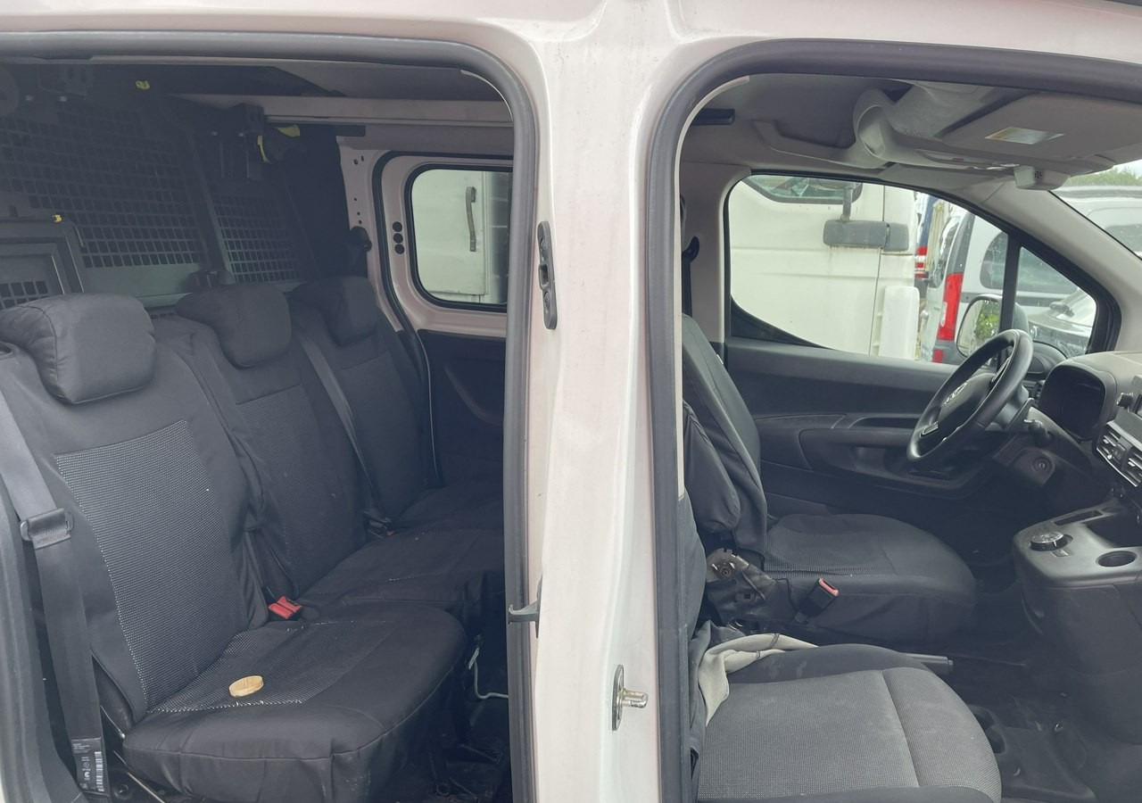 Toyota Inny Toyota Toyota Proace City MAXI Automat Klima 5-osob Salon PL Model 2020 - Krovininis mikroautobusas: foto 3 Toyota Inny Toyota Toyota Proace City MAXI Automat Klima 5-osob Salon PL Model 2020 - Krovininis mikroautobusas: foto 3