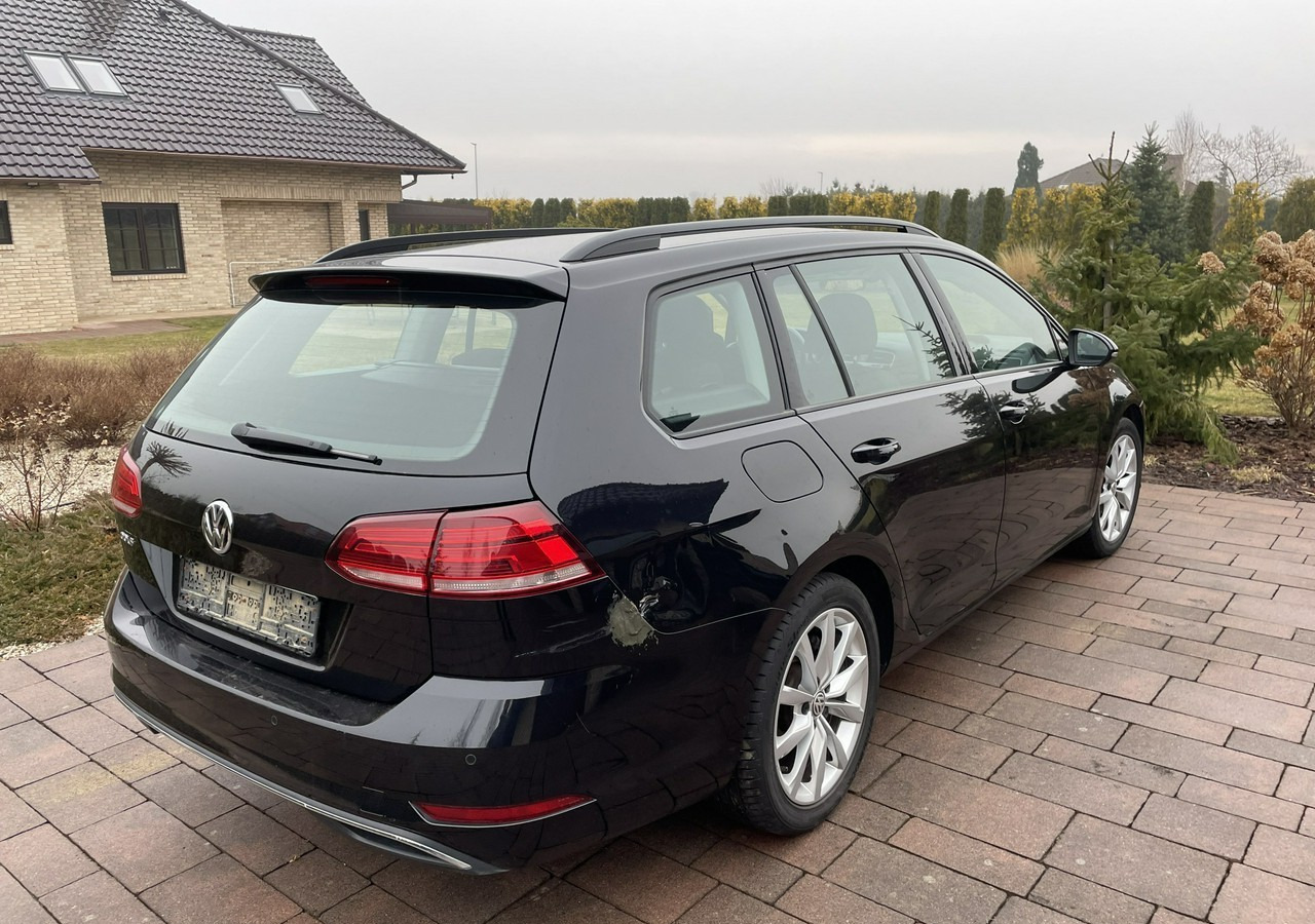 Volkswagen Golf VIII Volkswagen Golf VII 1.0 -115KM TSI 39482km Comfortline Model 2021 - Lengvasis automobilis: foto 2 Volkswagen Golf VIII Volkswagen Golf VII 1.0 -115KM TSI 39482km Comfortline Model 2021 - Lengvasis automobilis: foto 2