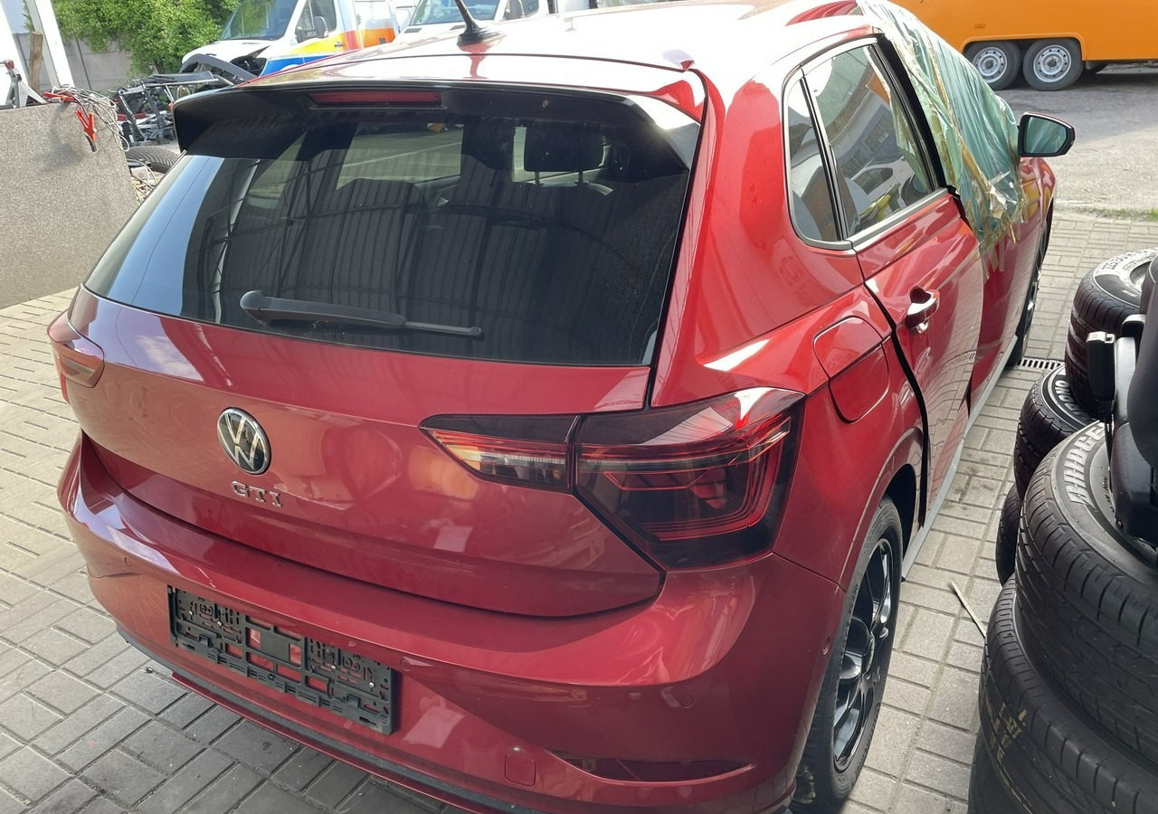 Volkswagen Polo VI VW Polo GTI 2.0TSI - 207 KM Bogate wyposażenie 2024 - Hečbekas: foto 4 Volkswagen Polo VI VW Polo GTI 2.0TSI - 207 KM Bogate wyposażenie 2024 - Hečbekas: foto 4