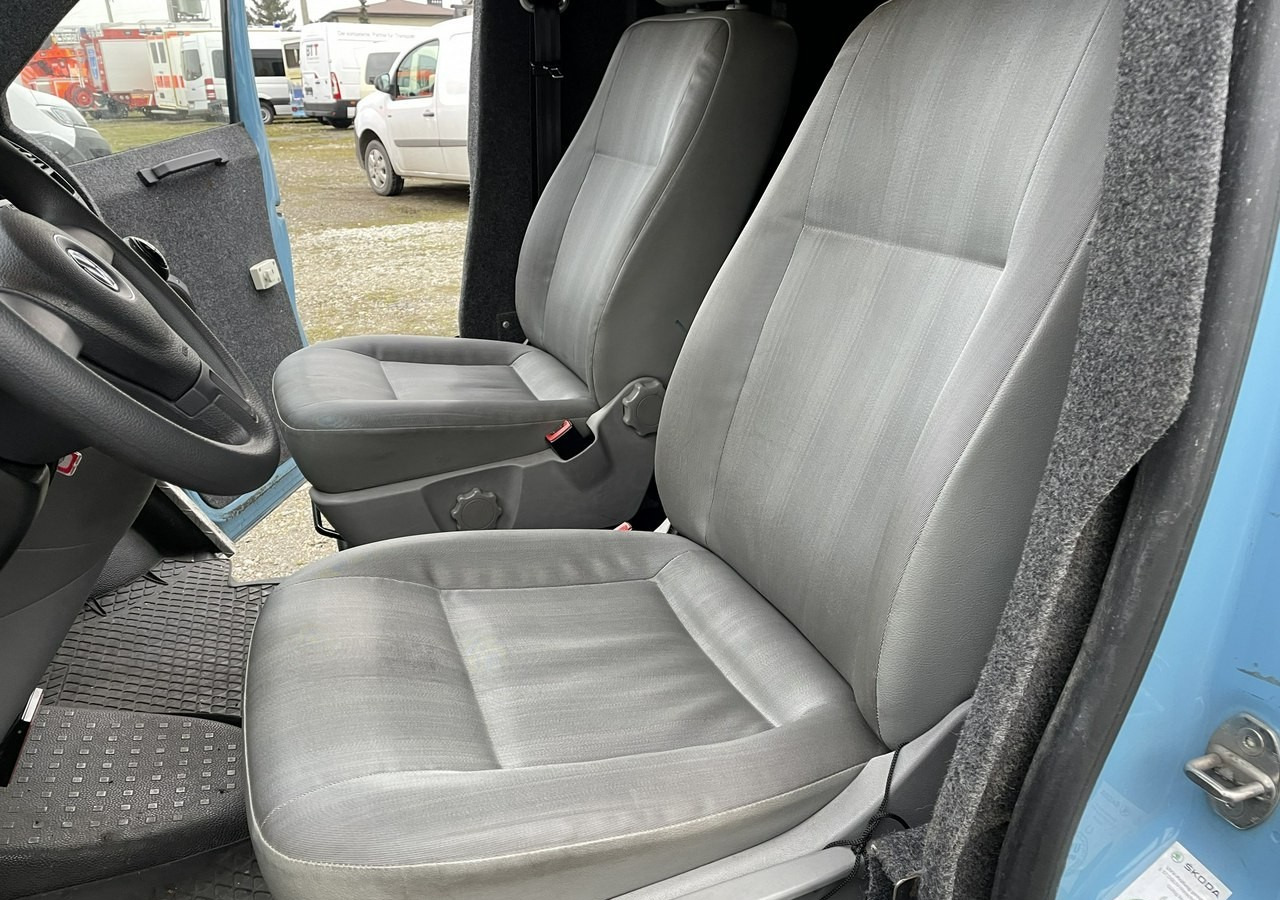Inkasatorius Volkswagen Transporter T5 Transporter Bankowóz kuloodporny opancerzony Model 2015: foto 13