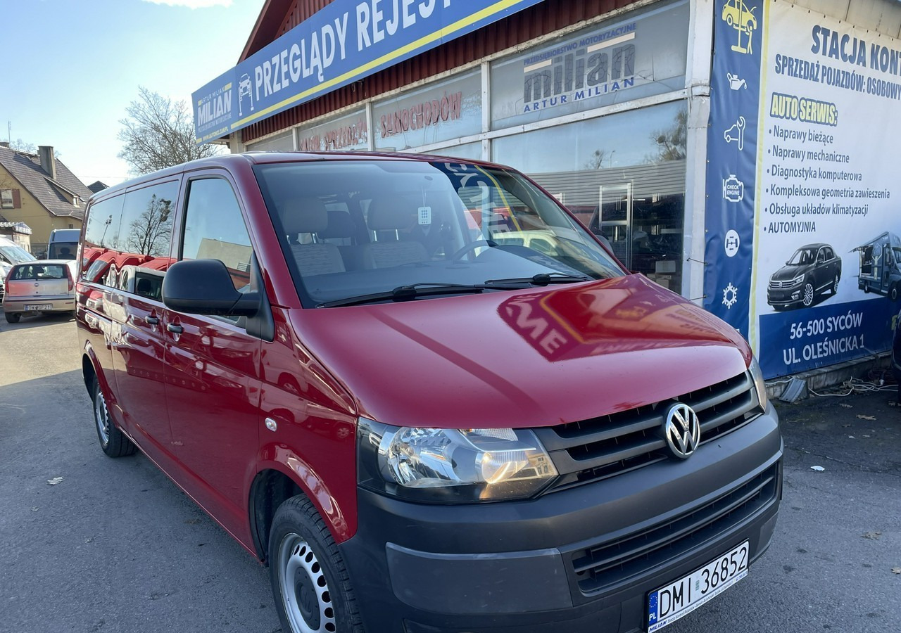 Volkswagen Transporter T5 Transporter T5 Lift 2.0 Tdi 9-osob Klima 2011 - Lengvasis automobilis: foto 1 Volkswagen Transporter T5 Transporter T5 Lift 2.0 Tdi 9-osob Klima 2011 - Lengvasis automobilis: foto 1