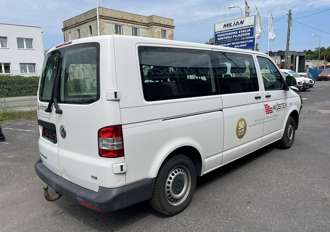 Volkswagen Transporter T5 Volkswagen Transporter Long 2.0-140KM 9-osobowy Model 2015 - Lengvasis automobilis: foto 5 Volkswagen Transporter T5 Volkswagen Transporter Long 2.0-140KM 9-osobowy Model 2015 - Lengvasis automobilis: foto 5