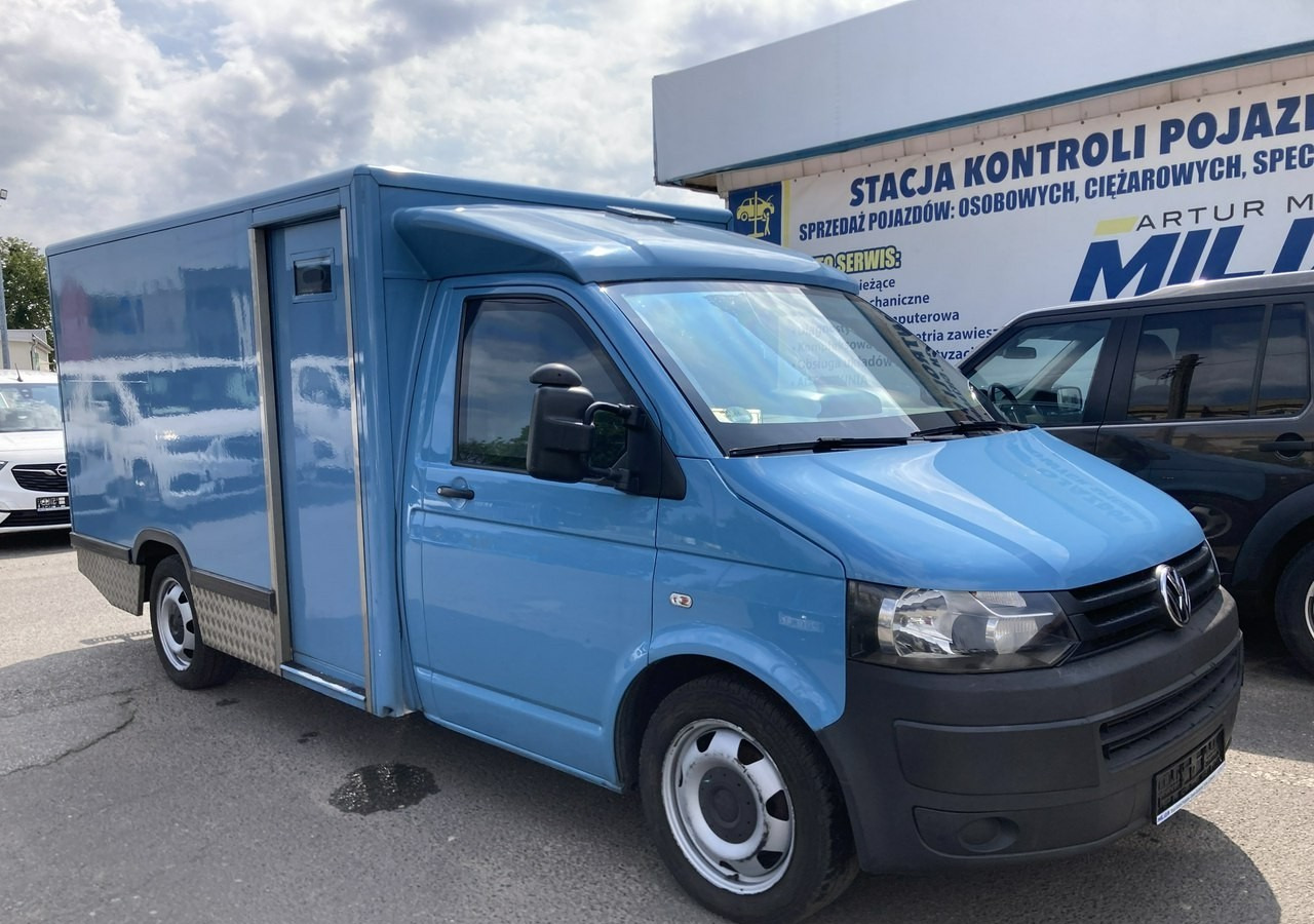 Volkswagen Transporter Trasporter T5 Bankowóz kuloodporny opanceżony Model 2015 - Inkasatorius: foto 2 Volkswagen Transporter Trasporter T5 Bankowóz kuloodporny opanceżony Model 2015 - Inkasatorius: foto 2