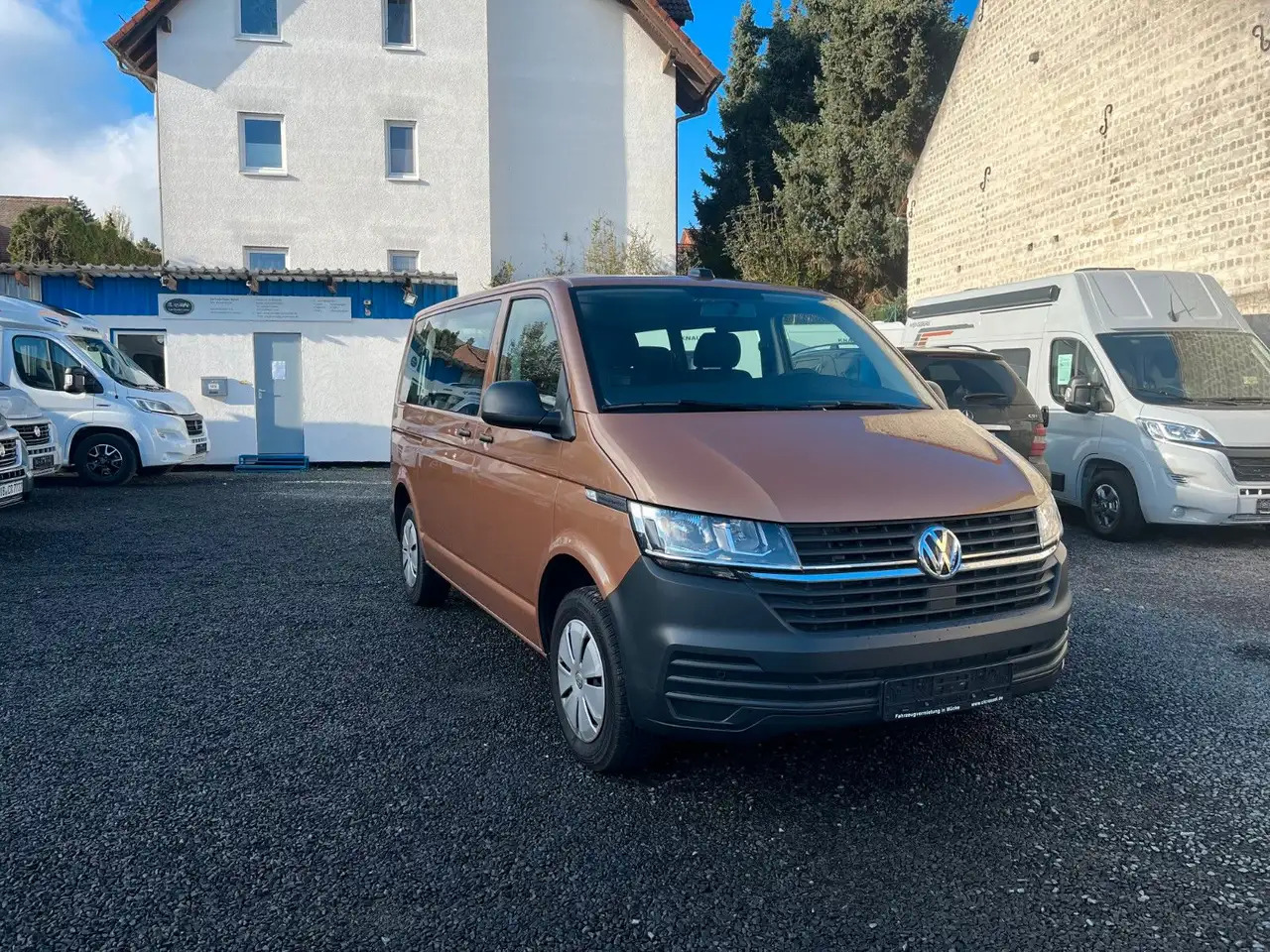 Volkswagen T6.1 Transporter T6.1 Transporter Kombi Kombi FWD - Mikroautobusas, Keleivinis furgonas: foto 4 Volkswagen T6.1 Transporter T6.1 Transporter Kombi Kombi FWD - Mikroautobusas, Keleivinis furgonas: foto 4