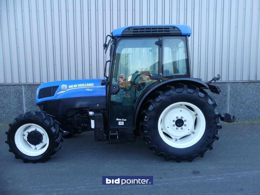 2012 New Holland T4.95F - Traktorius: foto 2 2012 New Holland T4.95F - Traktorius: foto 2