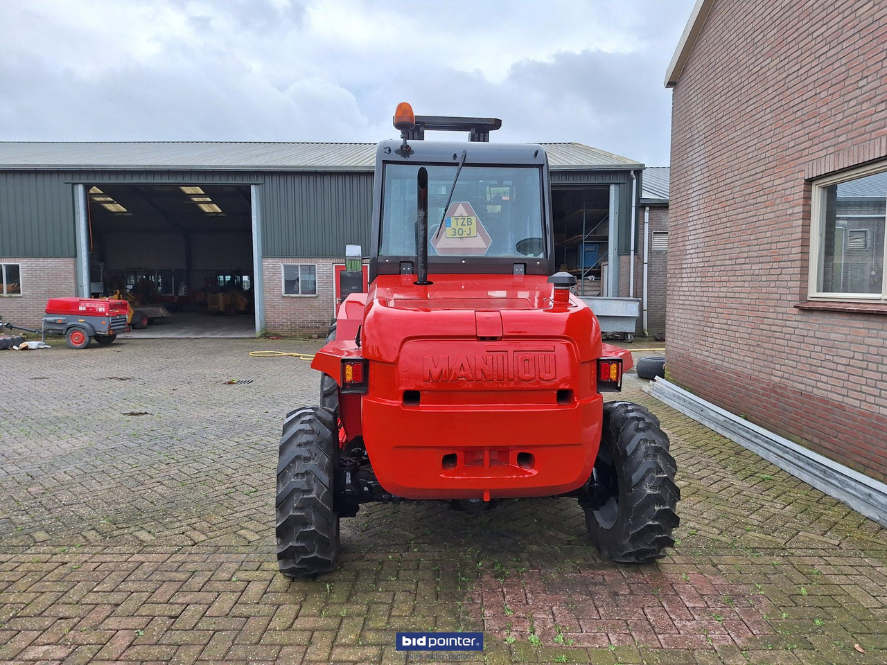 Manitou 30-4 4x4 - Dyzelinis krautuvas: foto 4 Manitou 30-4 4x4 - Dyzelinis krautuvas: foto 4