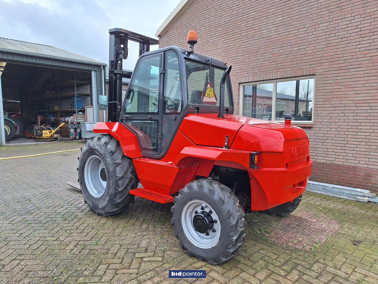 Manitou 30-4 4x4 - Dyzelinis krautuvas: foto 3 Manitou 30-4 4x4 - Dyzelinis krautuvas: foto 3