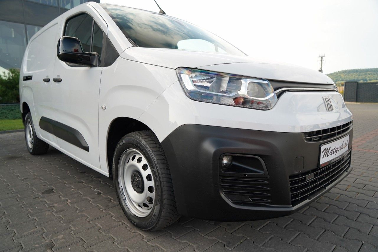 Mažas furgonas Fiat DOBLO  / FURGON / BLASZAK / 2023 R  / SPROWADZON: foto 6