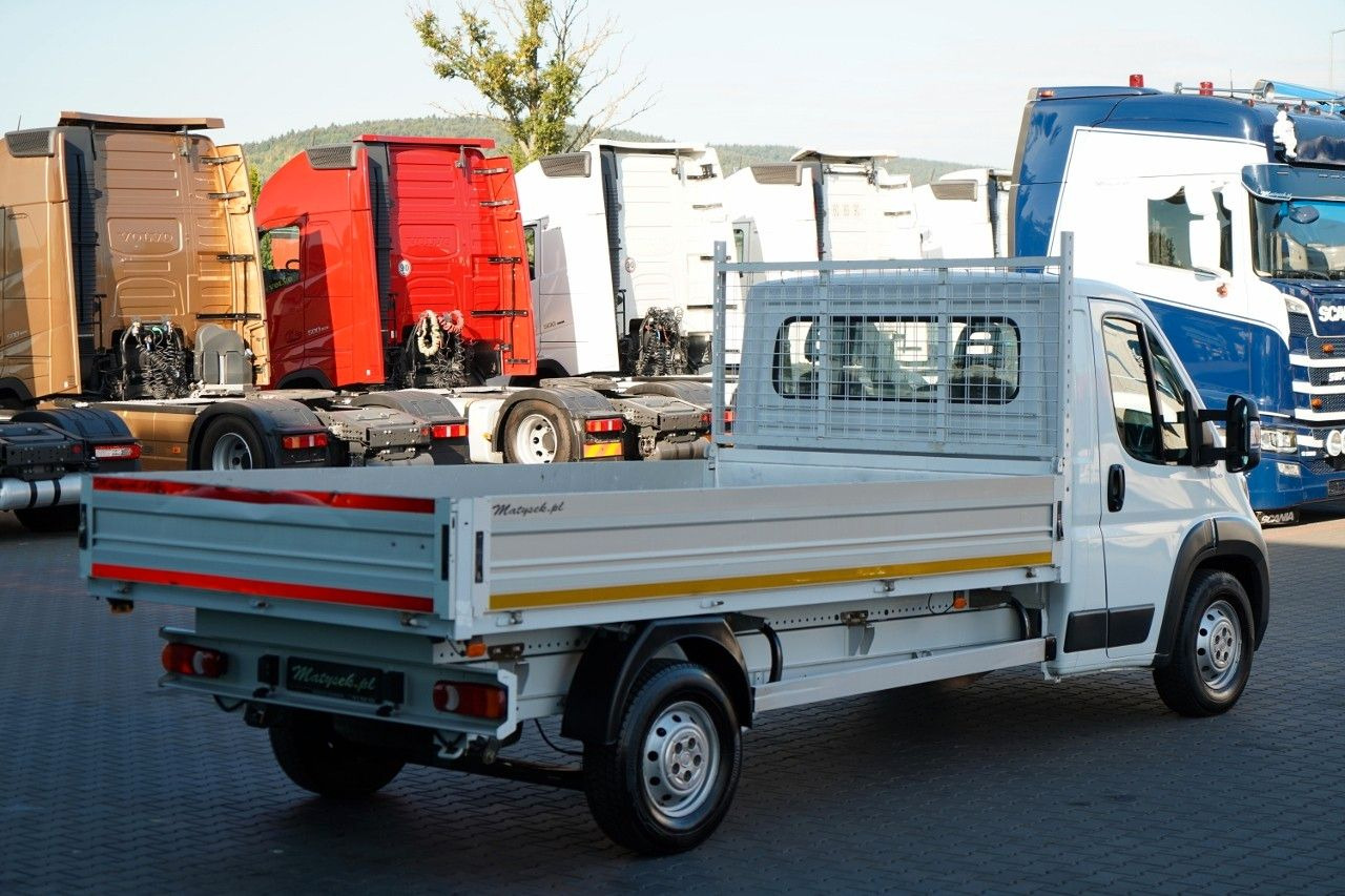 Fiat DUCATO MAXI / 2.3D / SKRZYNIOWY 3,8 M ALUMINIO - Furgonas su krovinių dėže: foto 5 Fiat DUCATO MAXI / 2.3D / SKRZYNIOWY 3,8 M ALUMINIO - Furgonas su krovinių dėže: foto 5